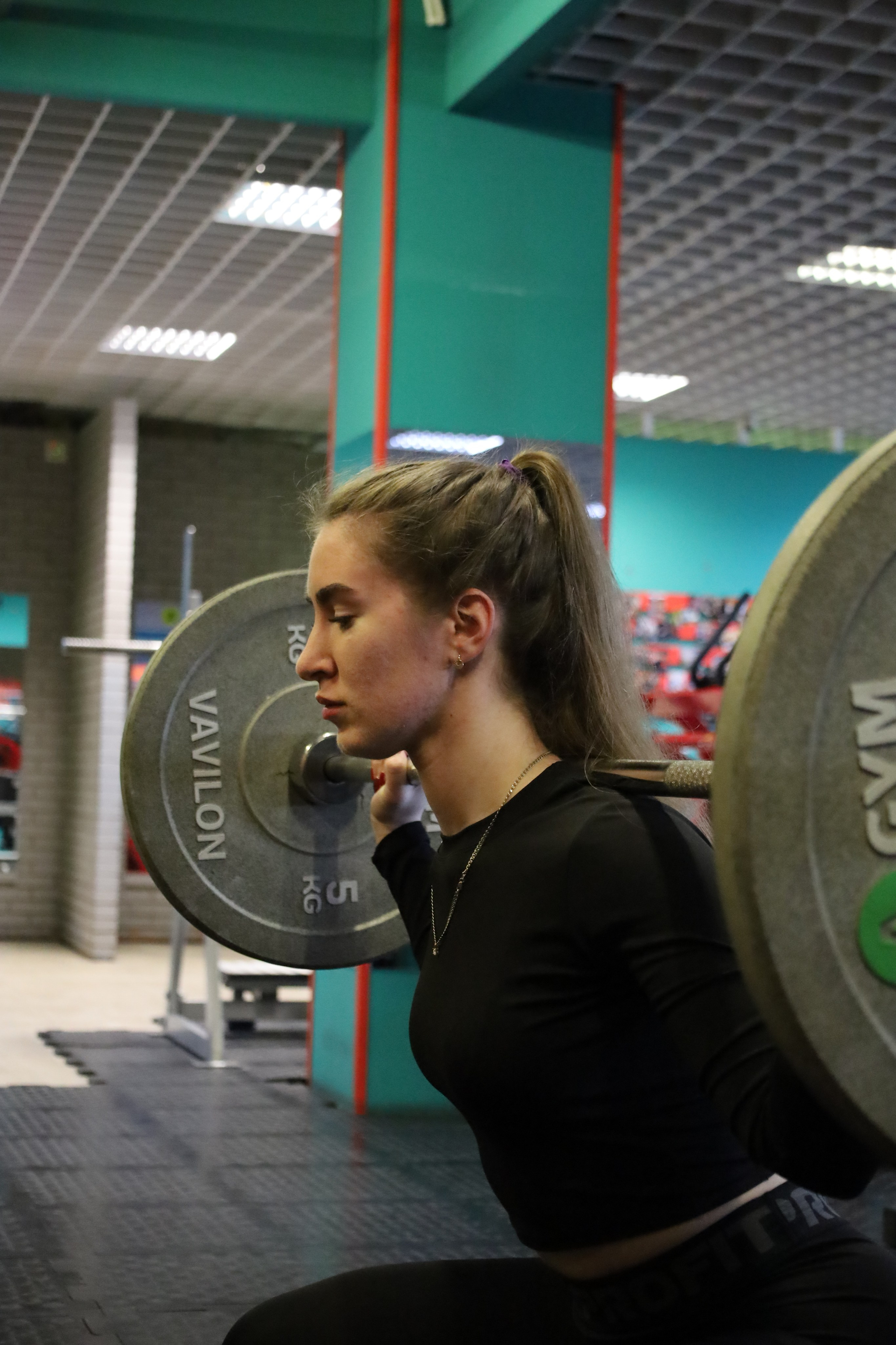 Тренажерный зал — тренер. Никонорова Анастасия