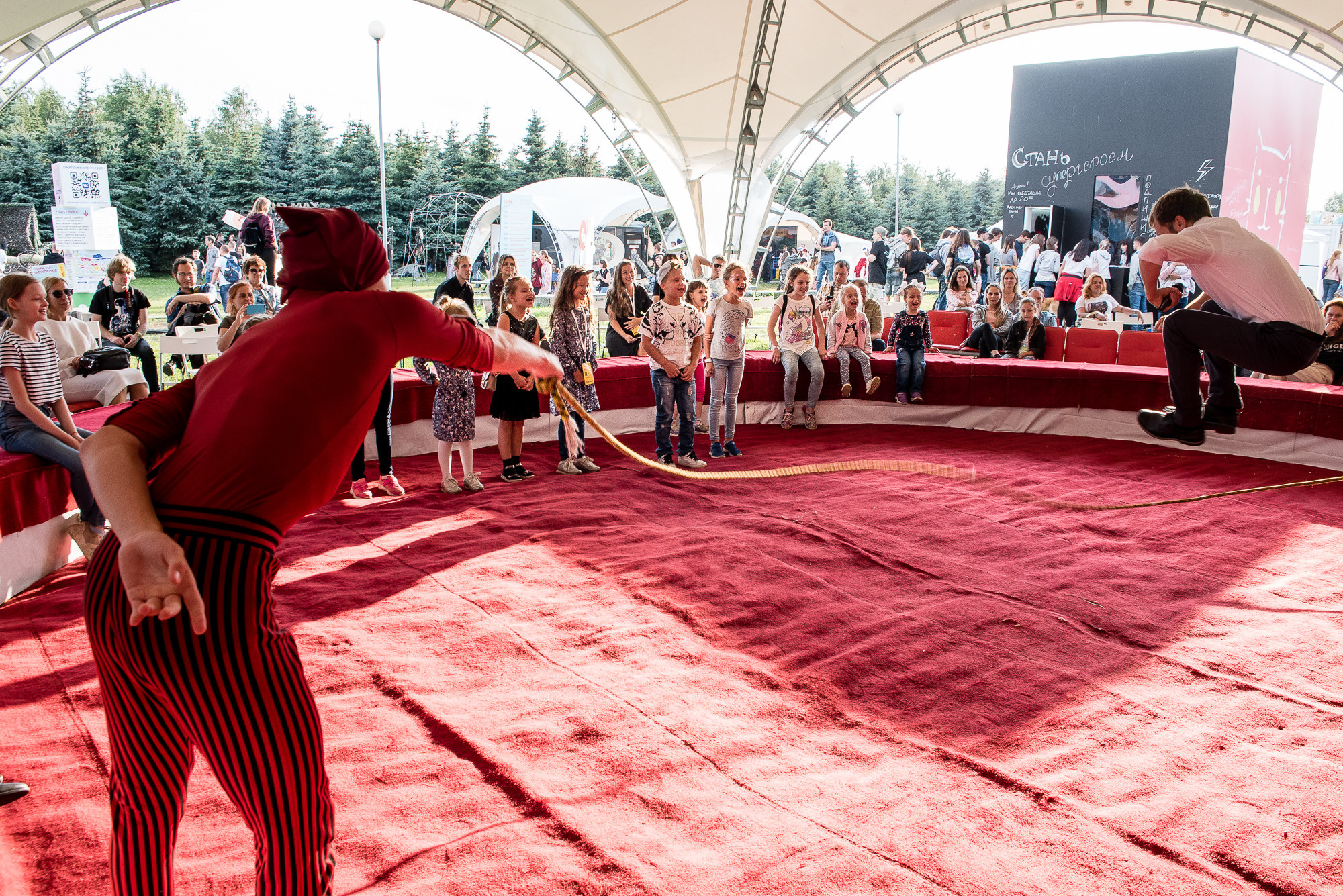 VK Fest 2019. Фотограф Денис Неместо, портрет, репортаж