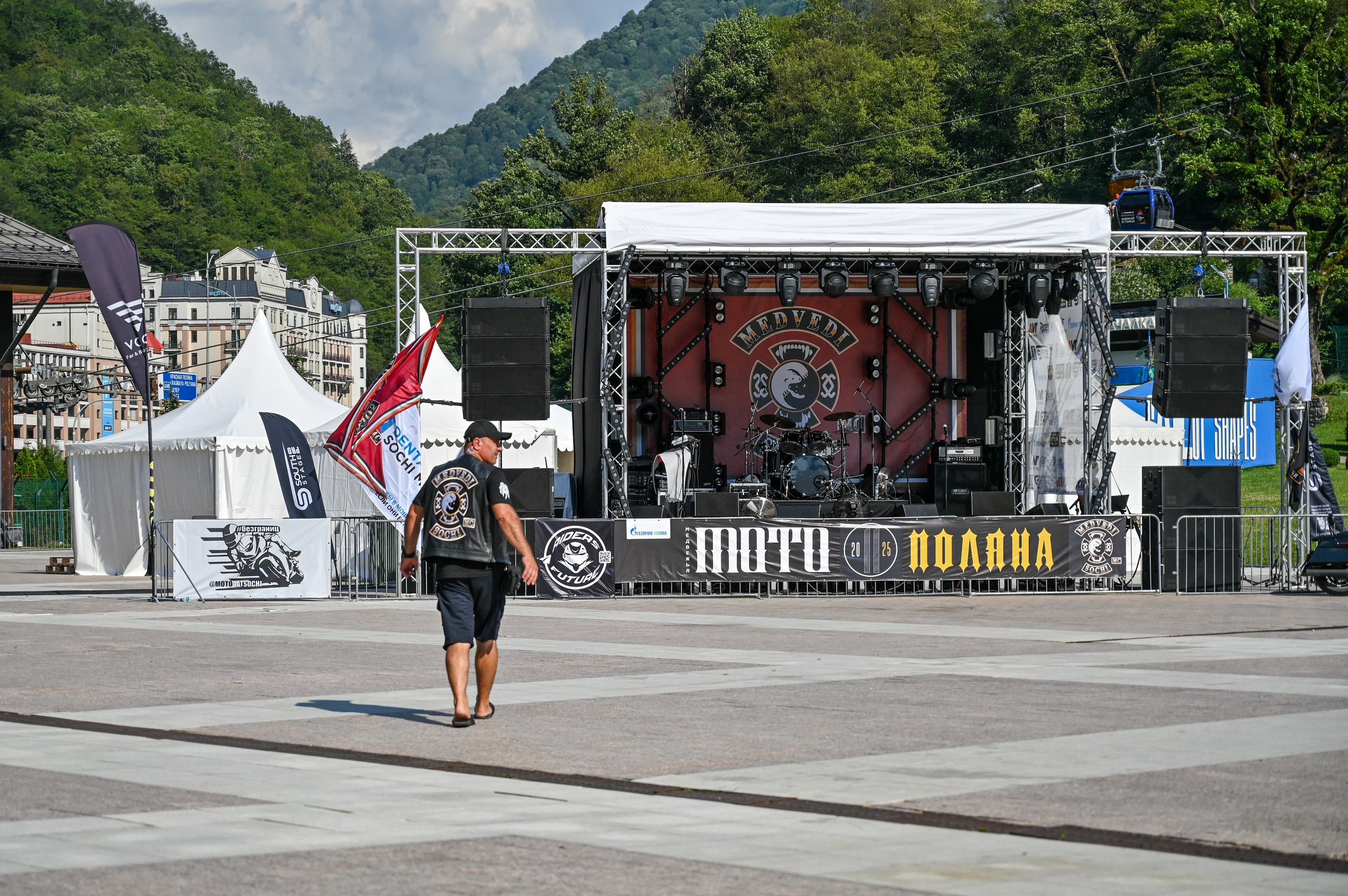 11- ый Ежегодный Байк Фестиваль " Медвежья МОТО ПОЛЯНА». Фотографирую счастливых людей в Сочи