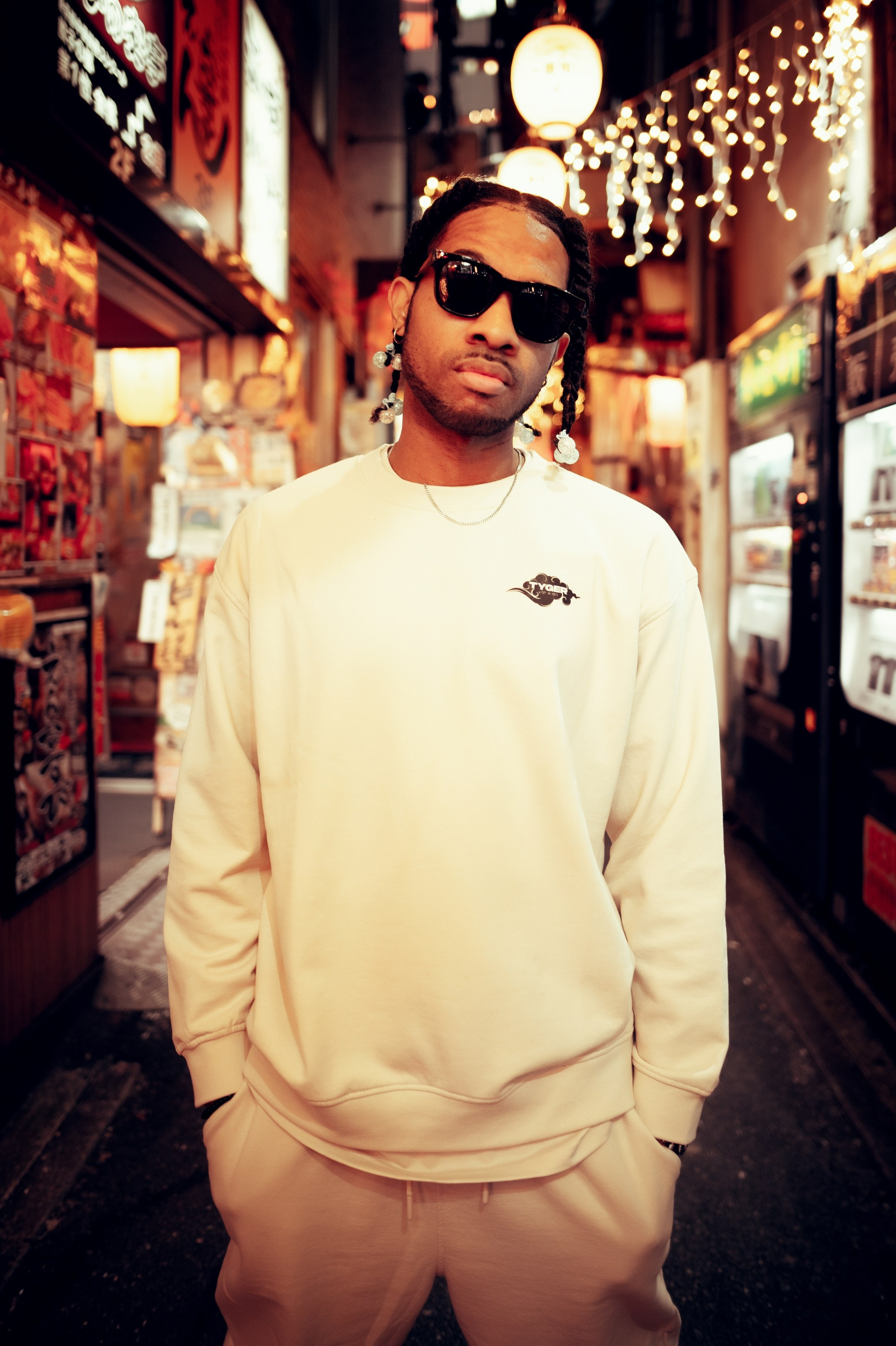 Photographer in Tokyo Anatolii Ozarto