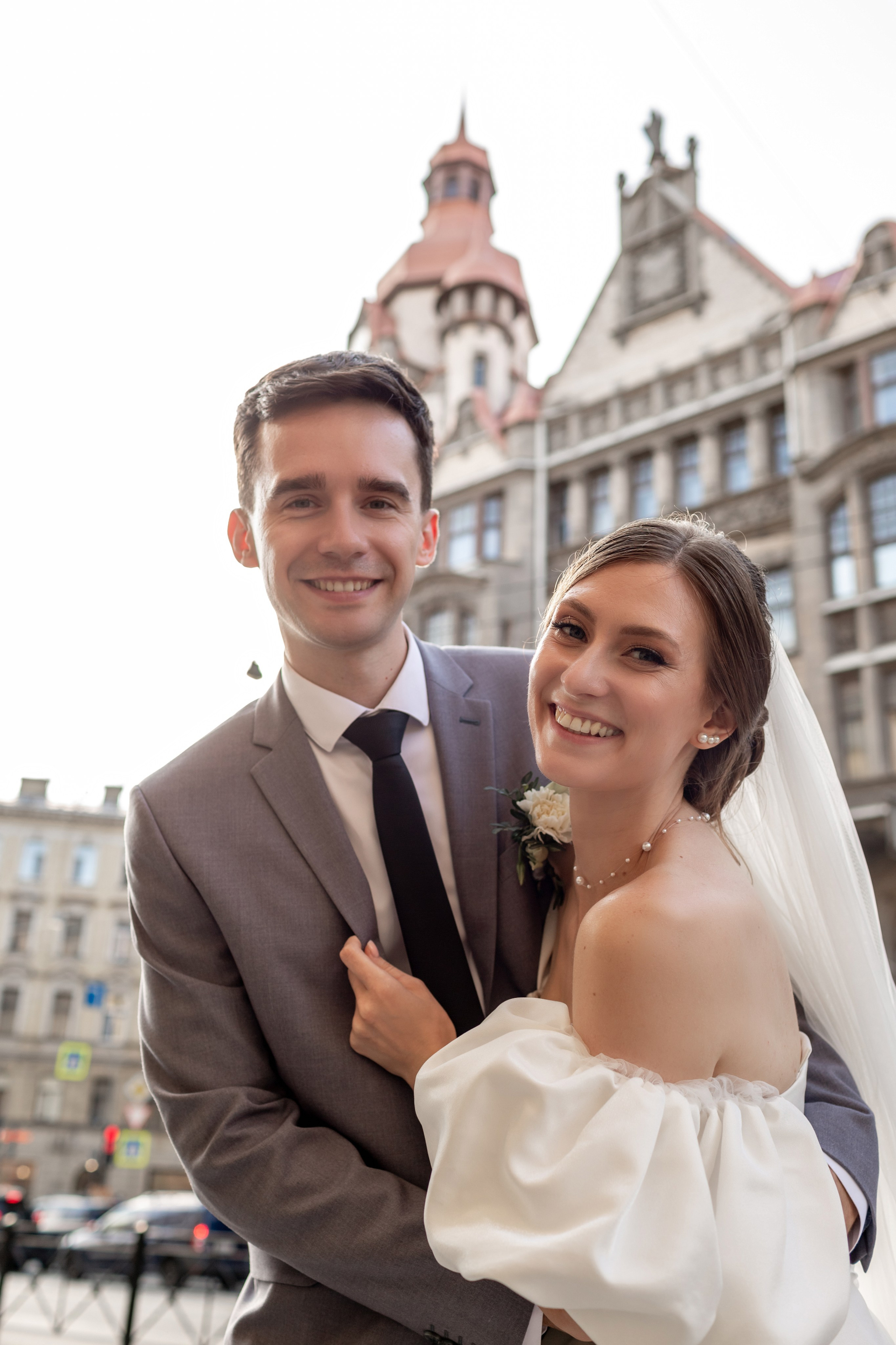 Свадебная фотопрогулка в Санкт-Петербурге. Свадебный фотограф Кирилл Белый