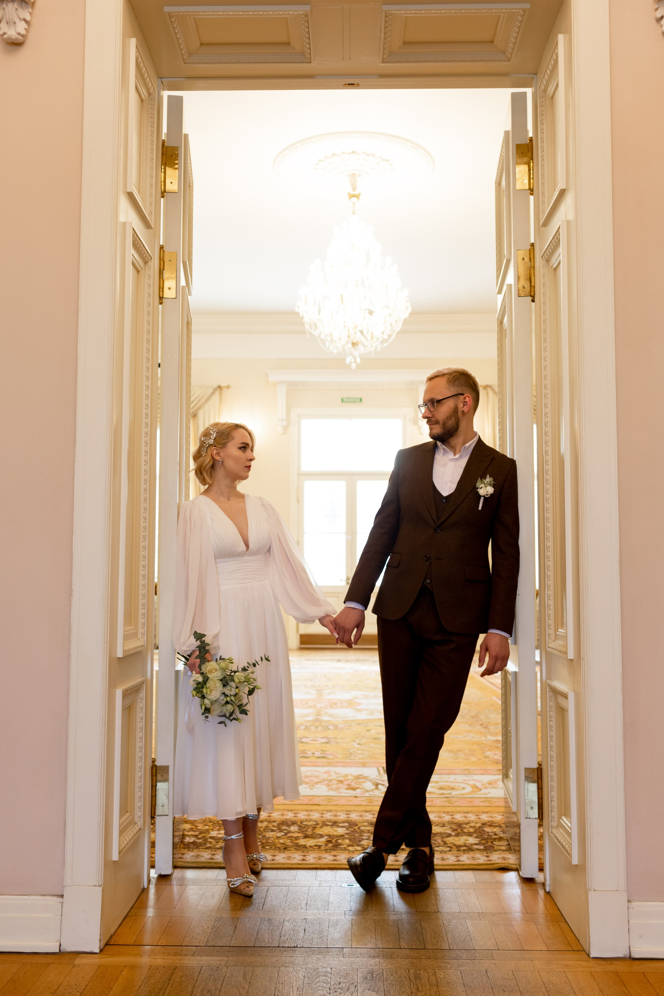 Комната жениха и невесты в загсе в Пушкине.