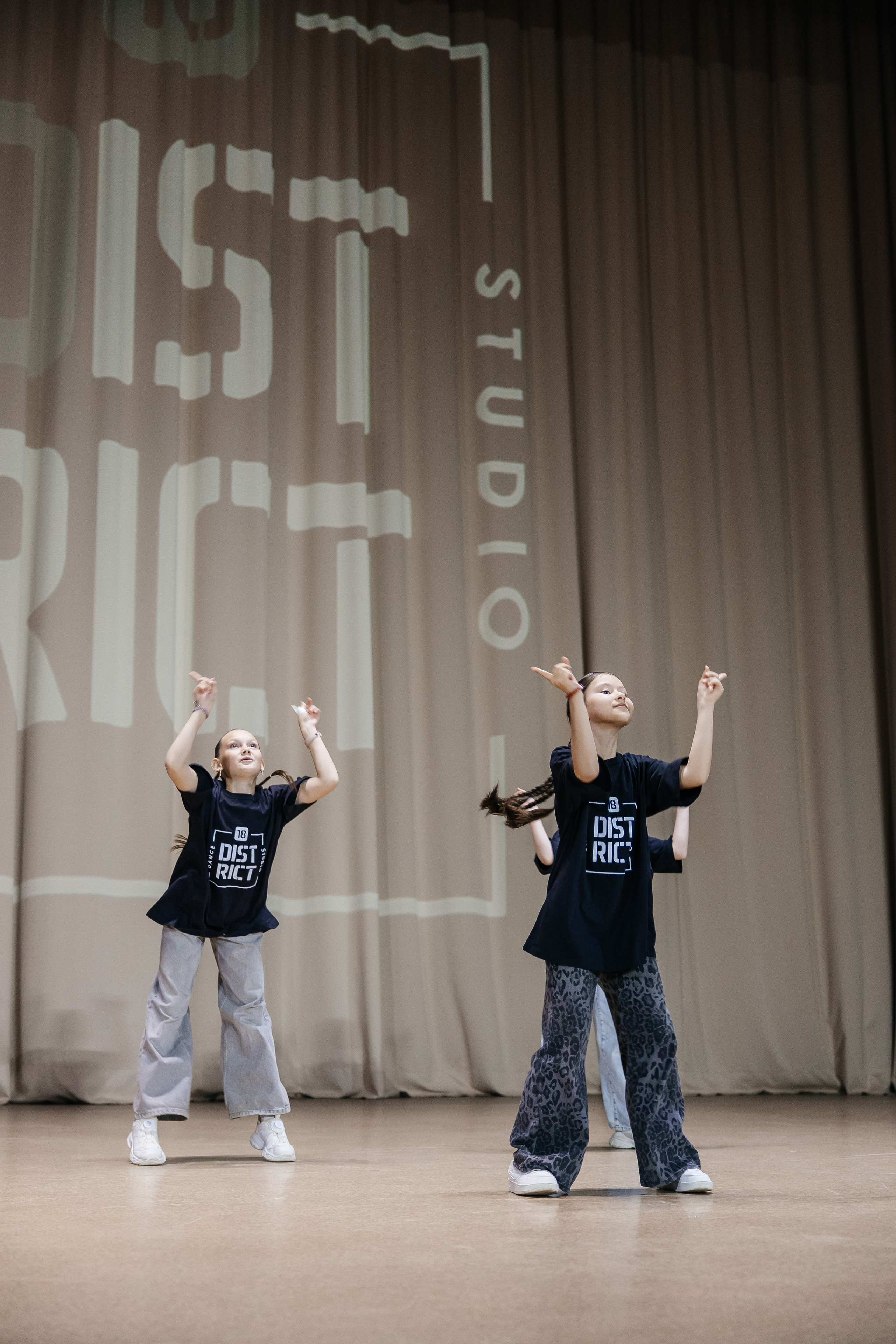 Дистрикт. Отчетный концерт. Свадебный и Семейный фотограф г. Ижевск Гульназ Солдатова. Гульназ фото