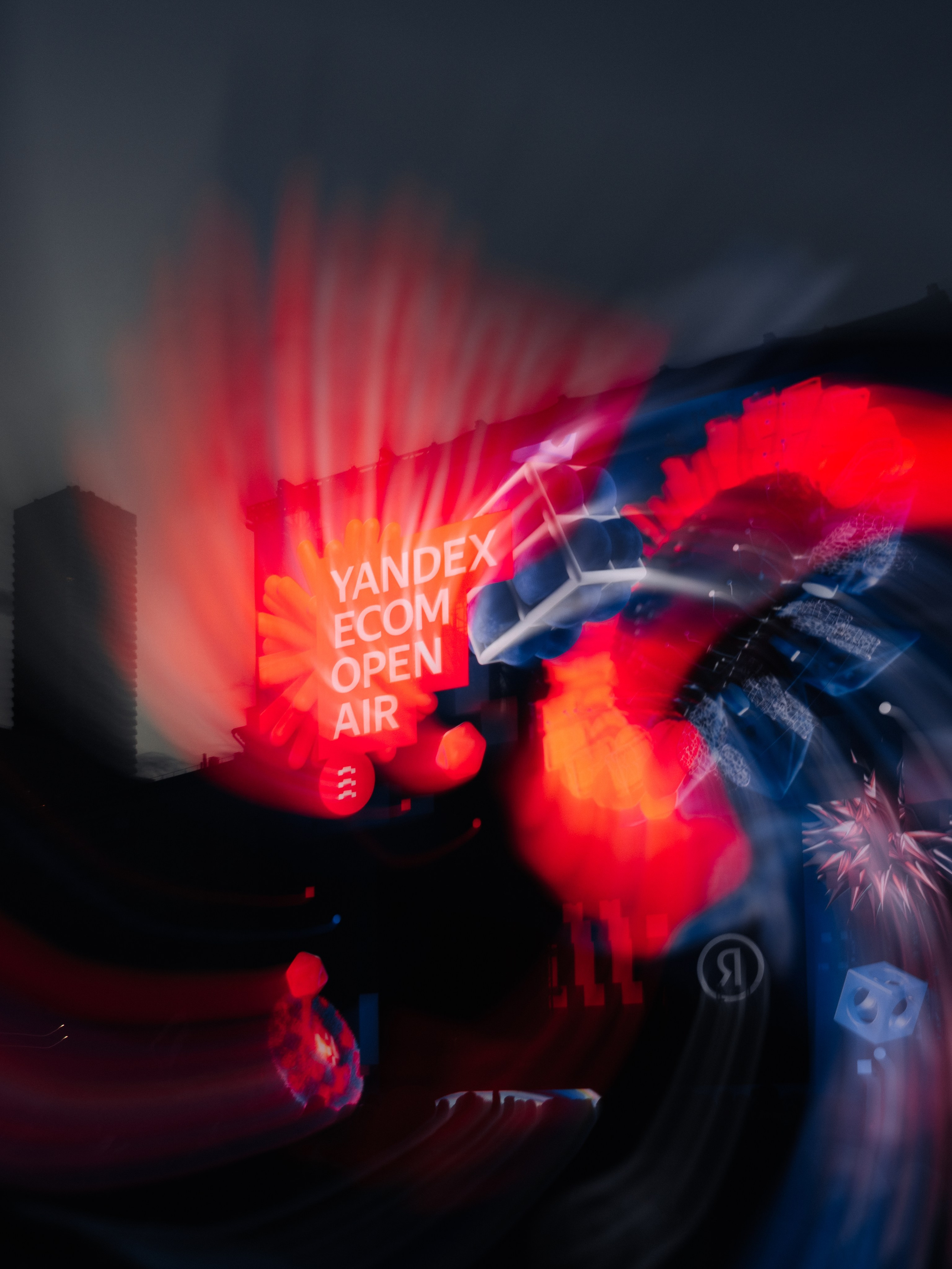 YANDEX ECOM STAGE, FORMATE. @tomrus: Рустам Шагиморданов — фотограф