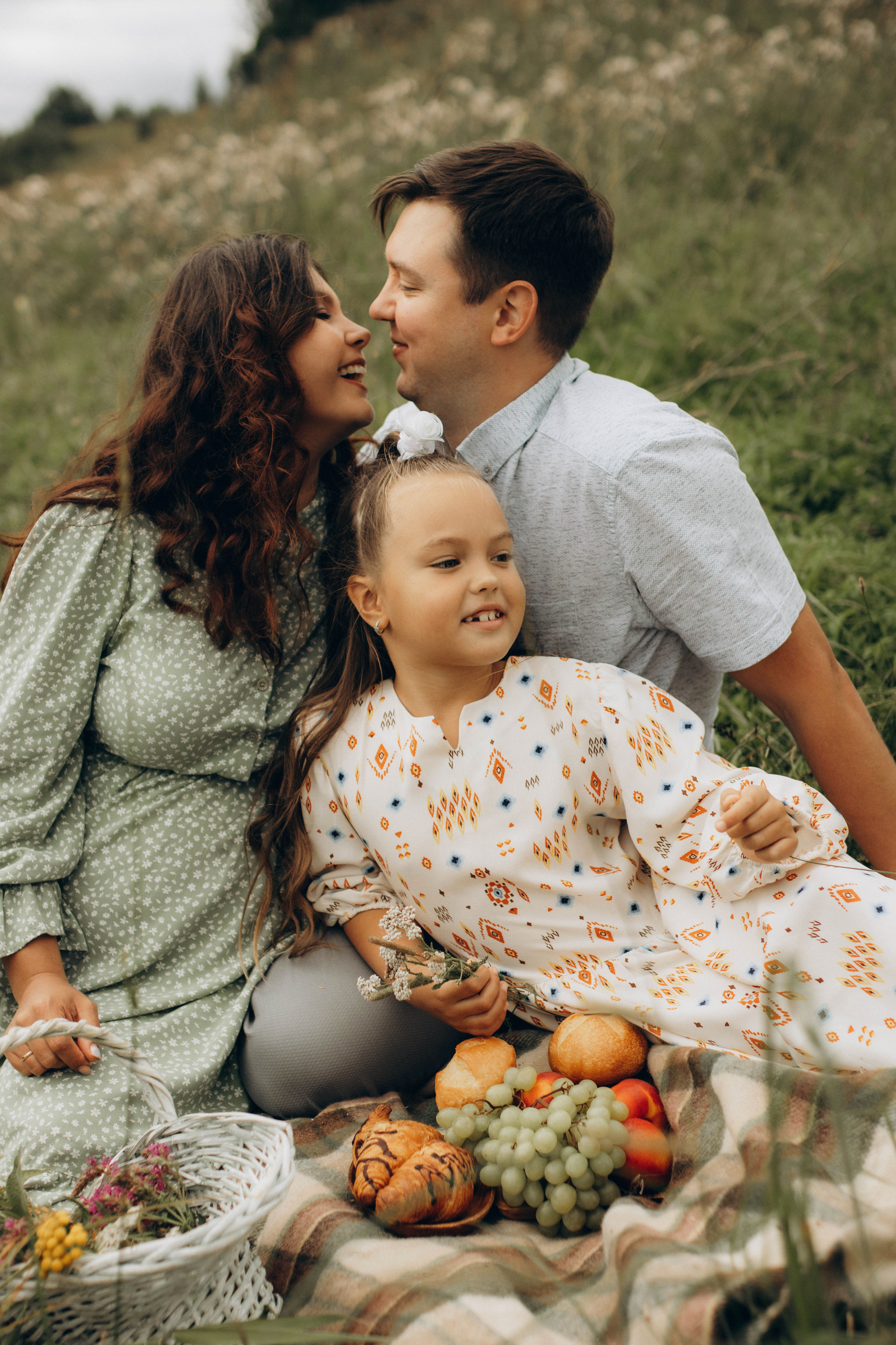 Пикник у реки. Фотограф в Санкт-Петербурге Ольга Гиляревская