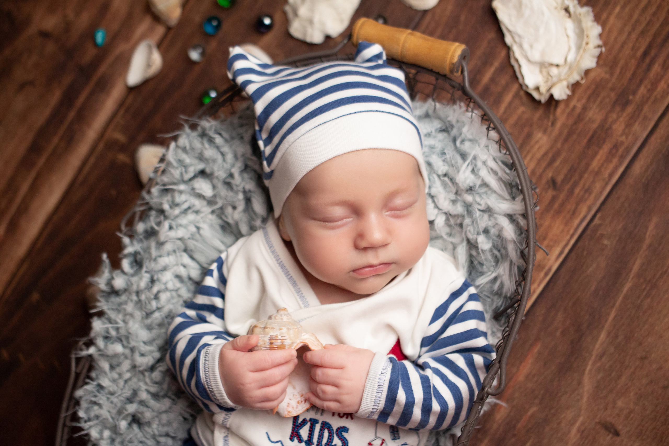 Классический стиль newborn. Фотограф новорождённых Анапа Елена Кушнарь