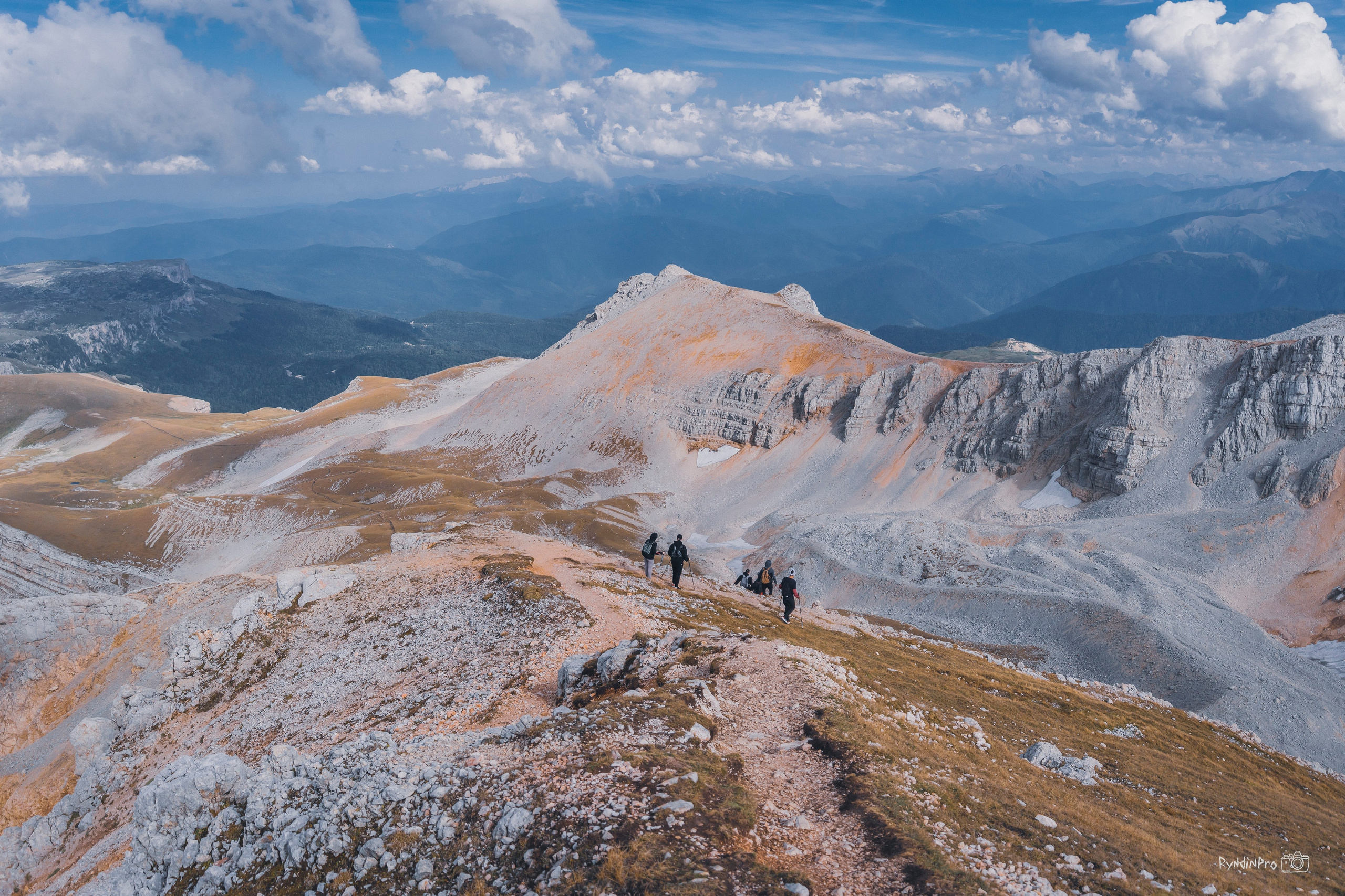 Поход на Оштен с командой Мадьяр 10.09.24. Репортажный фотограф в Краснодаре Рындин Дмитрий