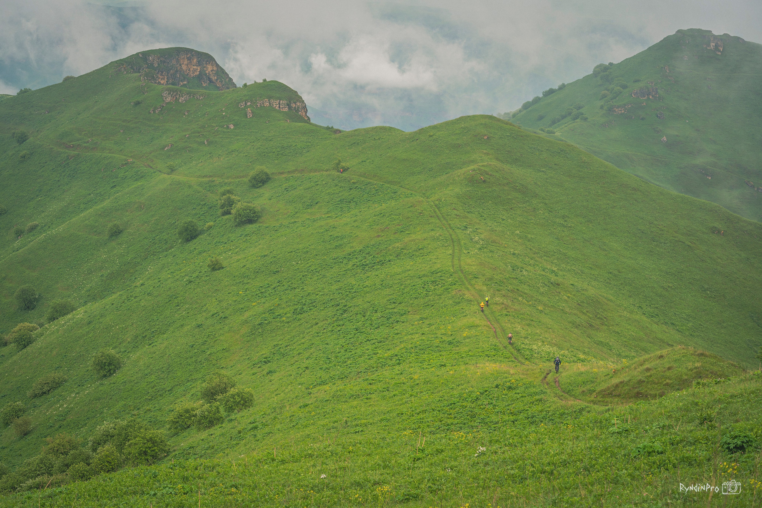 Велотур Худес и плато Канжол 08.06.24 Ковальтур. Репортажный фотограф в Краснодаре Рындин Дмитрий