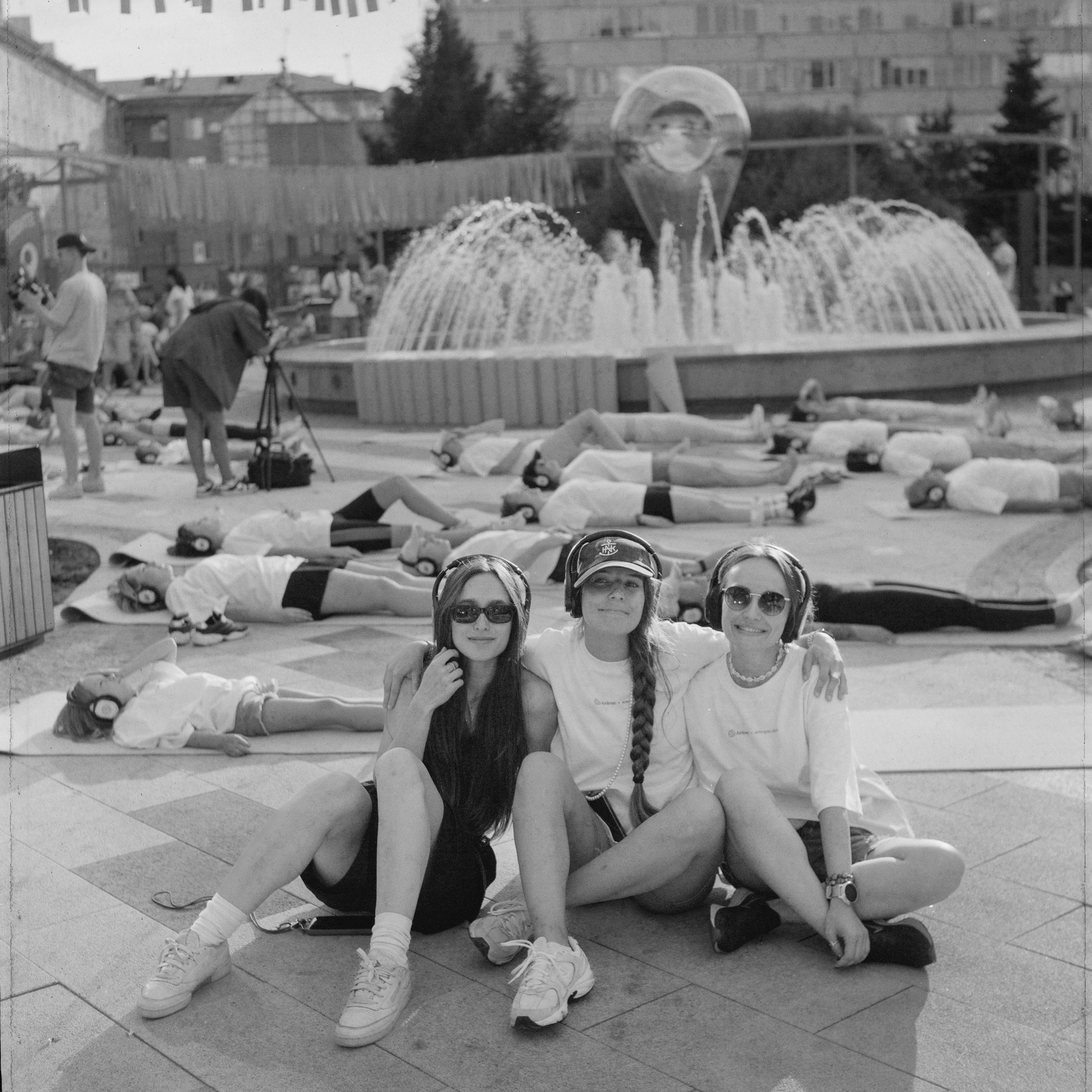 Street-photo города Новосибирск. Портретный и репортажный фотограф. Мыльников Илья