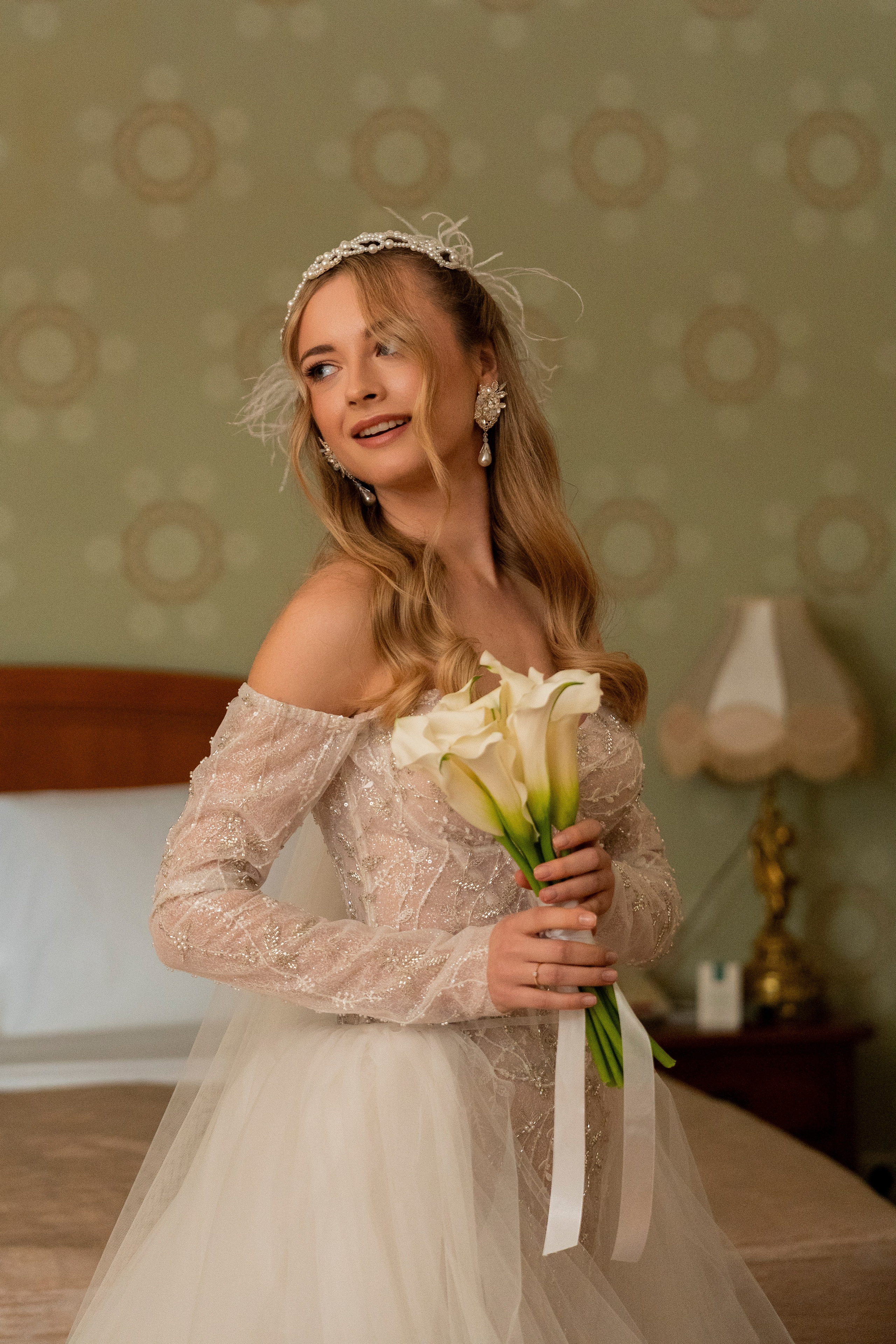 Свадебная фотосессия в отеле Метрополь. Свадебный фотограф в Москве Анна Полушина