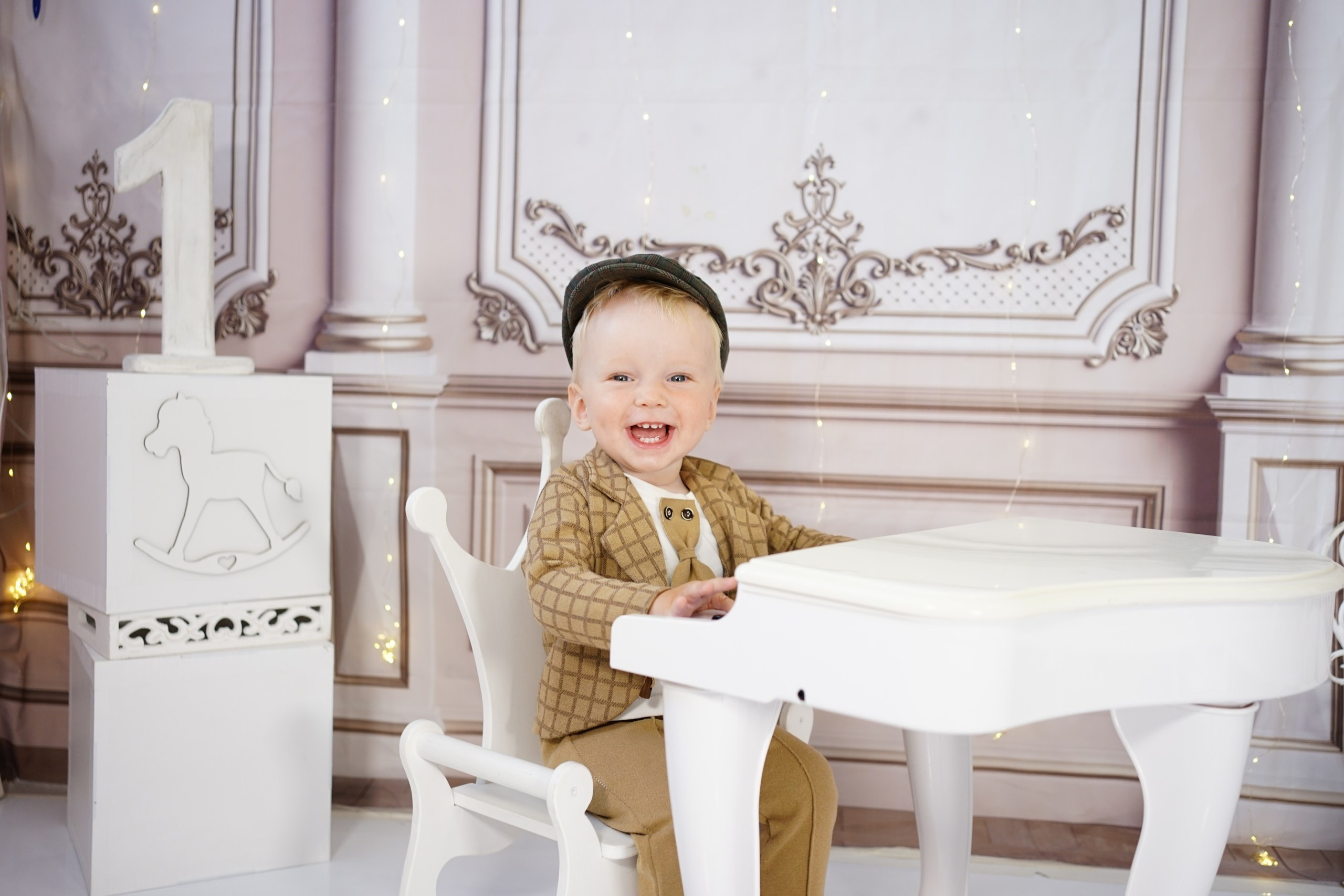 Фотосессия на Годик для Мальчиков. Детская Фотостудия ГОДОВАСИКИ в Санкт-Петербурге фотосесия на годик