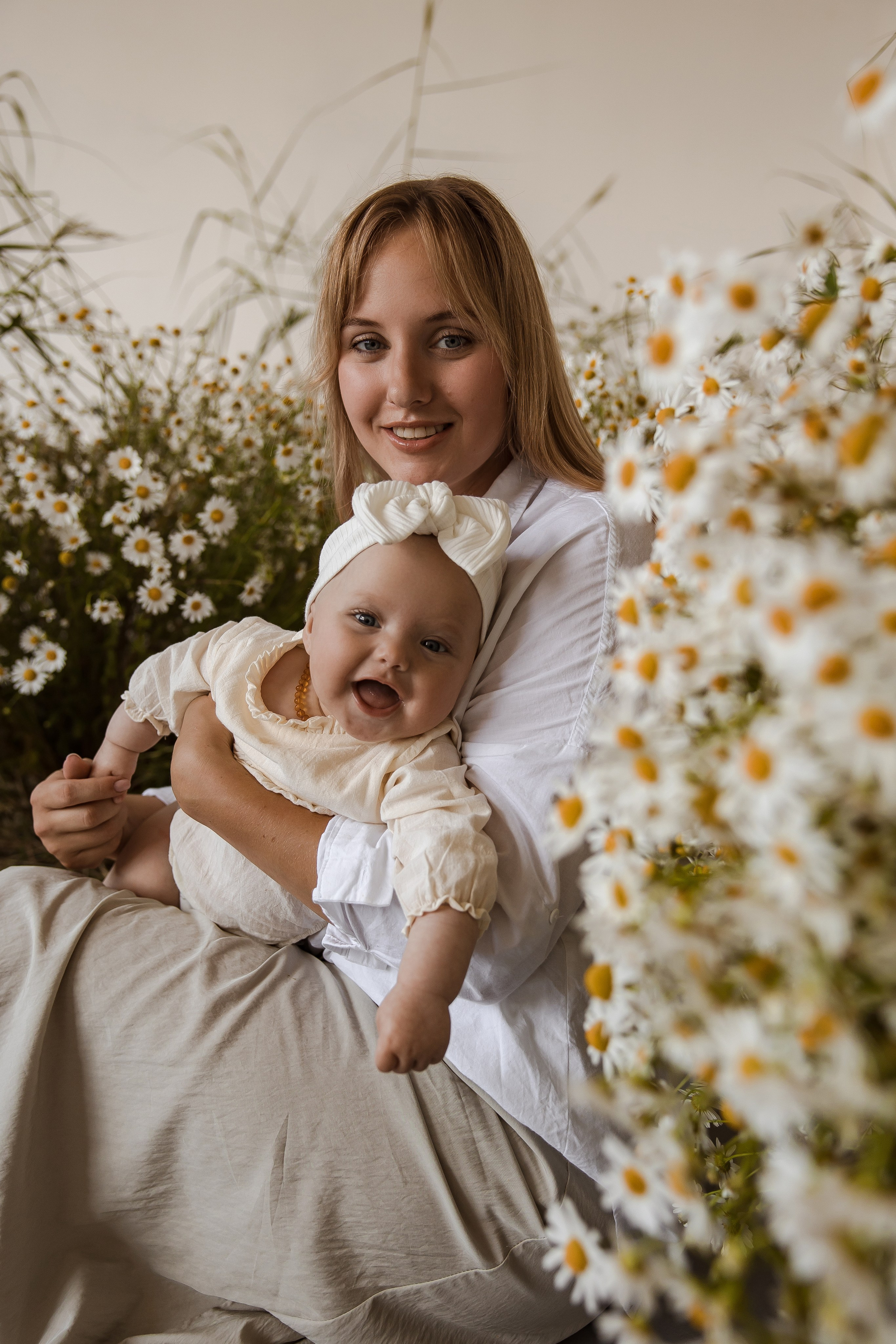 Фотосессия с ромашками мамы и дочки в Тольятти. Свадебный и семейный фотограф в Самаре и Тольятти | Елена Топанцева