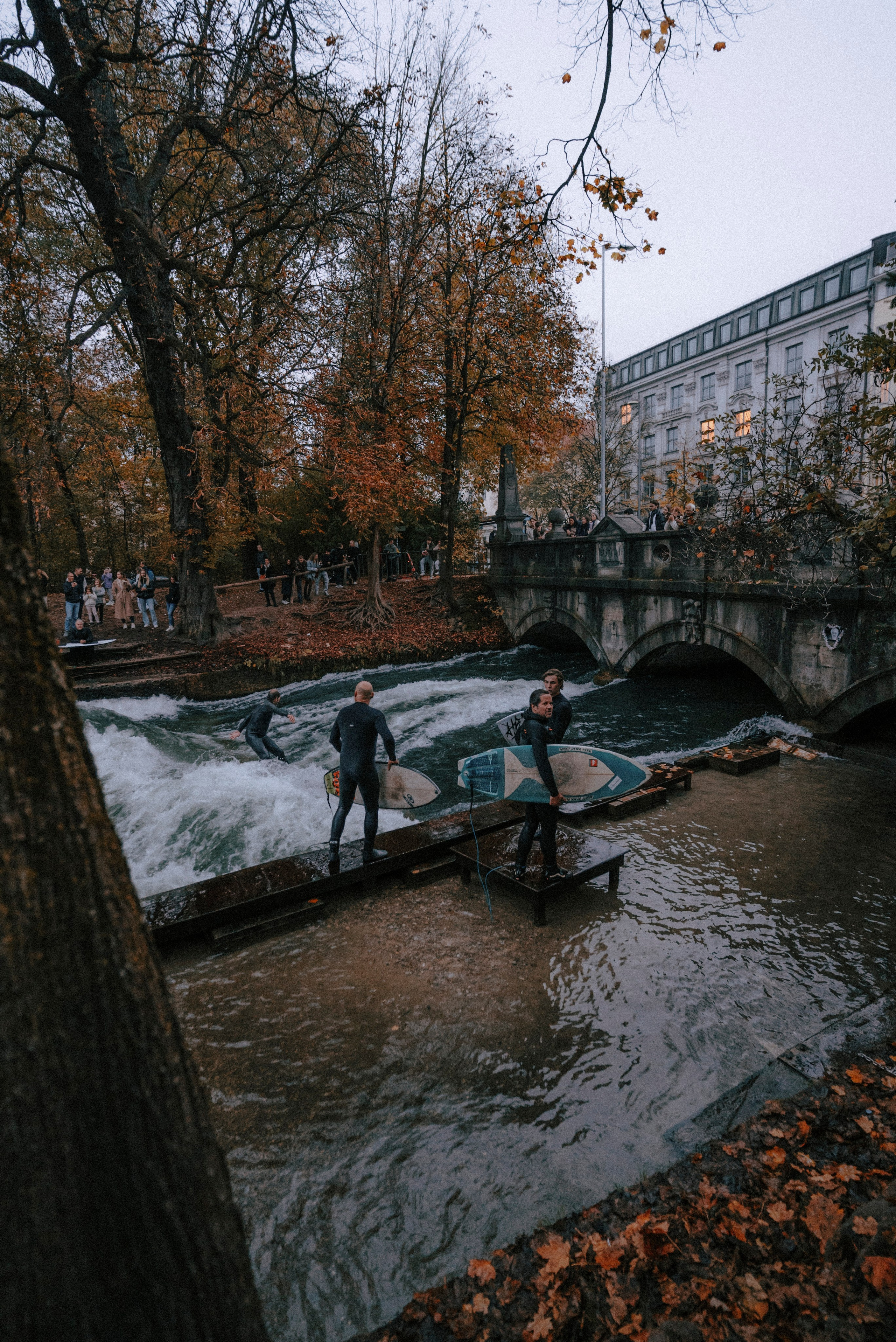 ЕВРОТУР. Стрит-фотография, полная абсурда, идиотизма и красоты