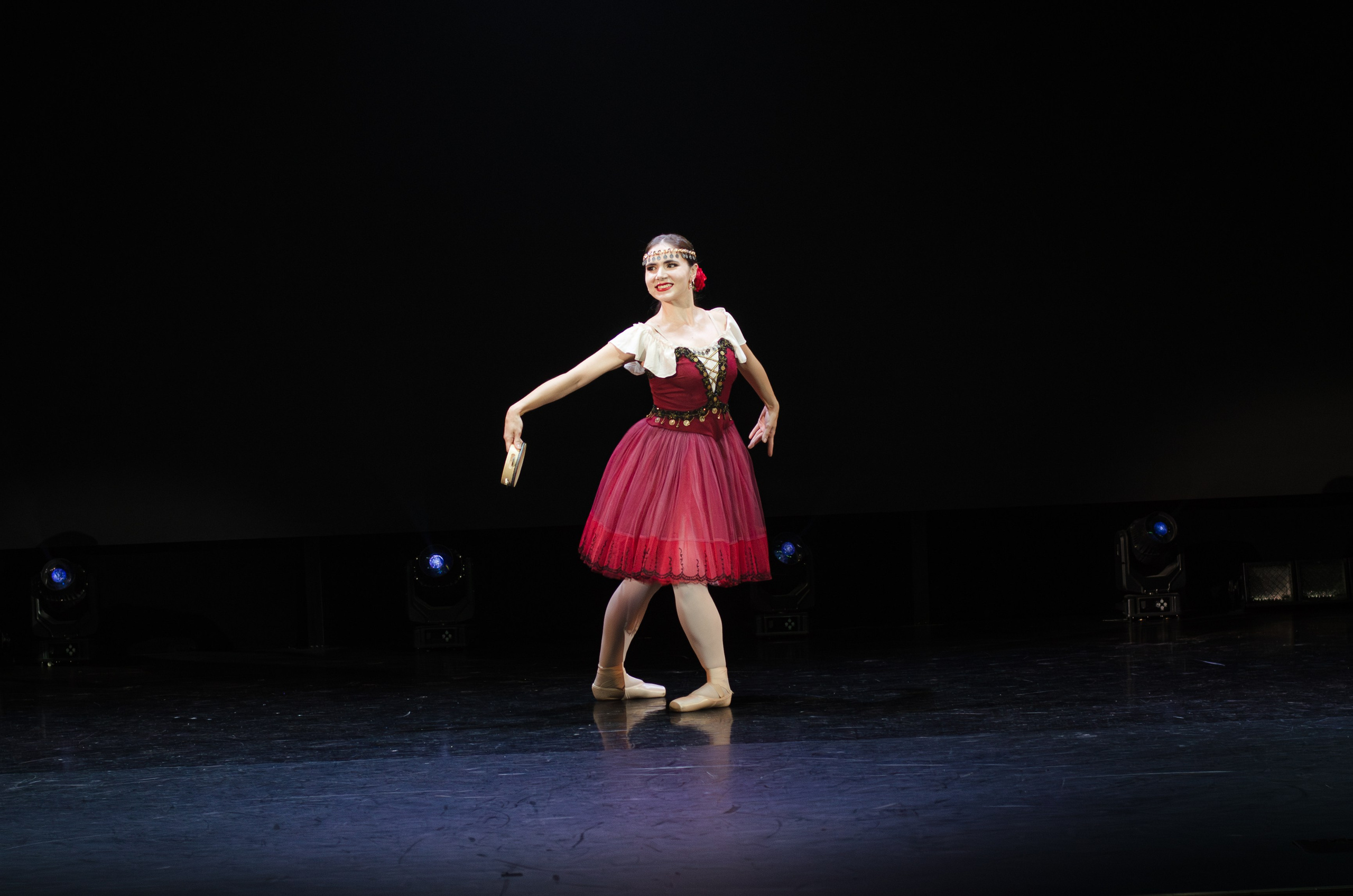 Гала-концерт Всероссийского фестиваля любительского балета Aurora PRIX — 2025. Портретный и репортажный фотограф в Санкт-Петербурге Варвара Жукова