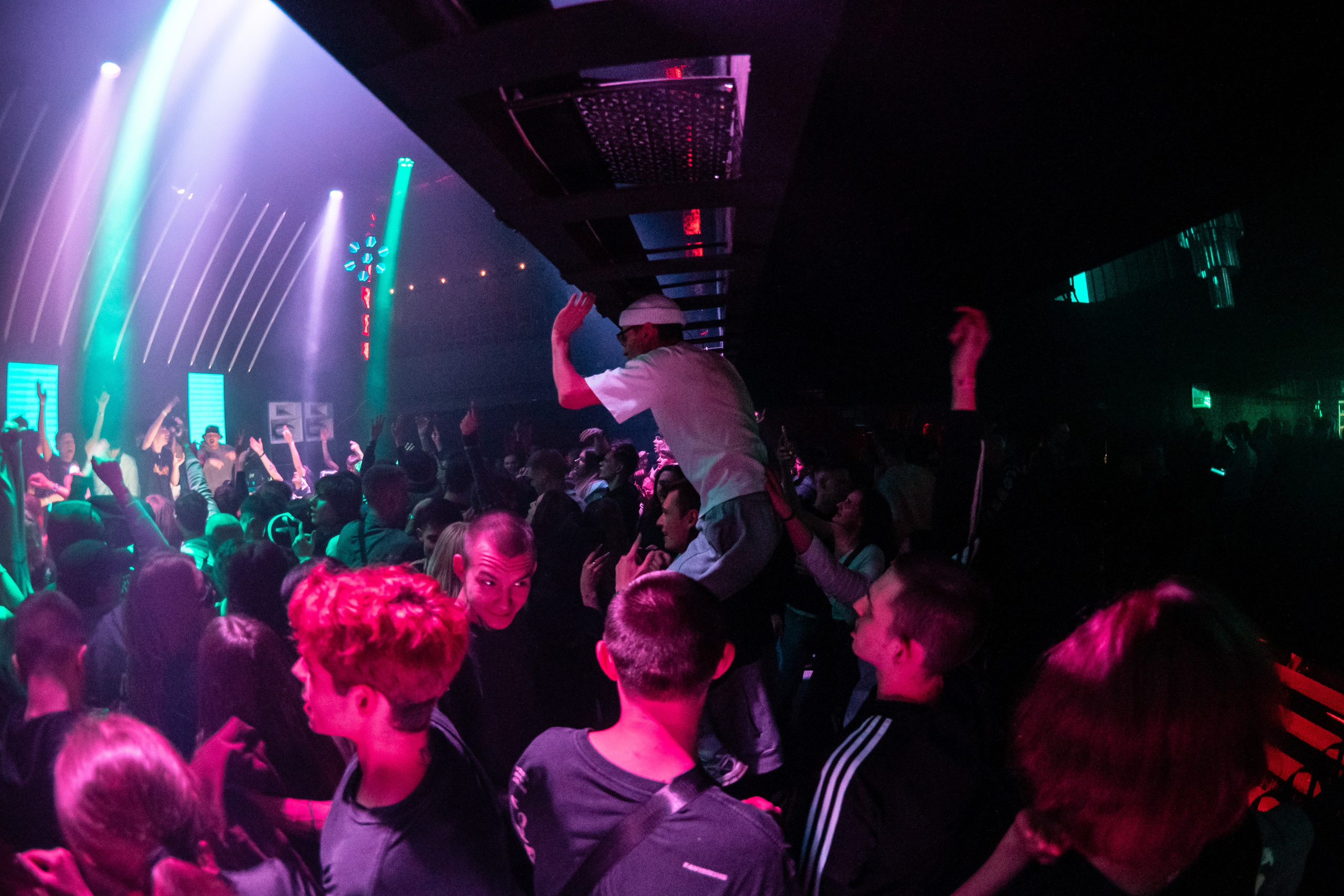 ZHARA & ZIP| ПАША ТЕХНИК. ZHARA CREW