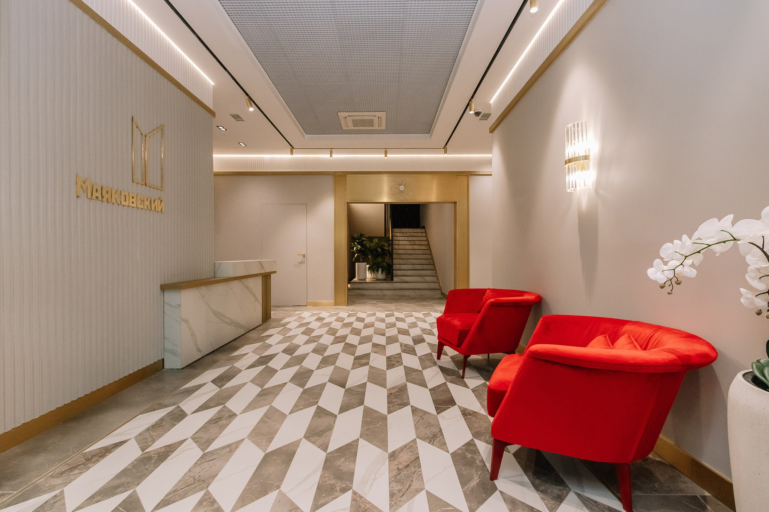 Маяковский. Свадебный и репортажный фотограф в Новосибирске Матлак Дарья