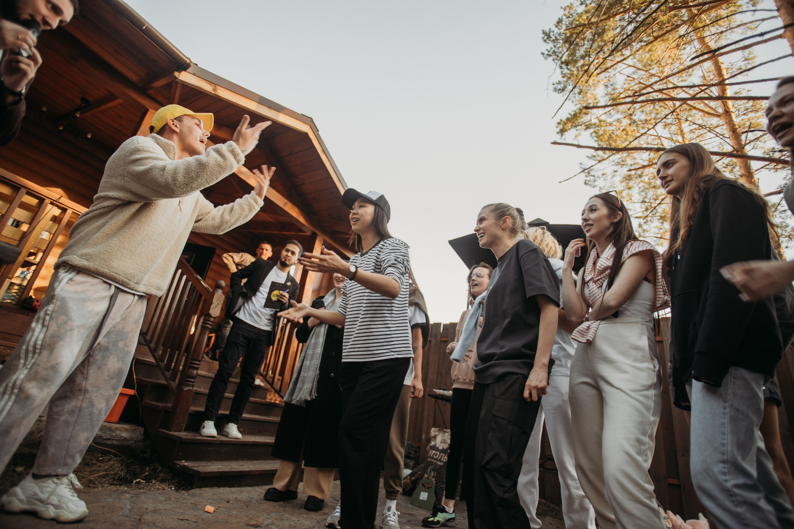 Корпоратив Muza_Arts. Венера Гайн. Репортажный фотограф  Тюмень. Обучение фотографии с 0