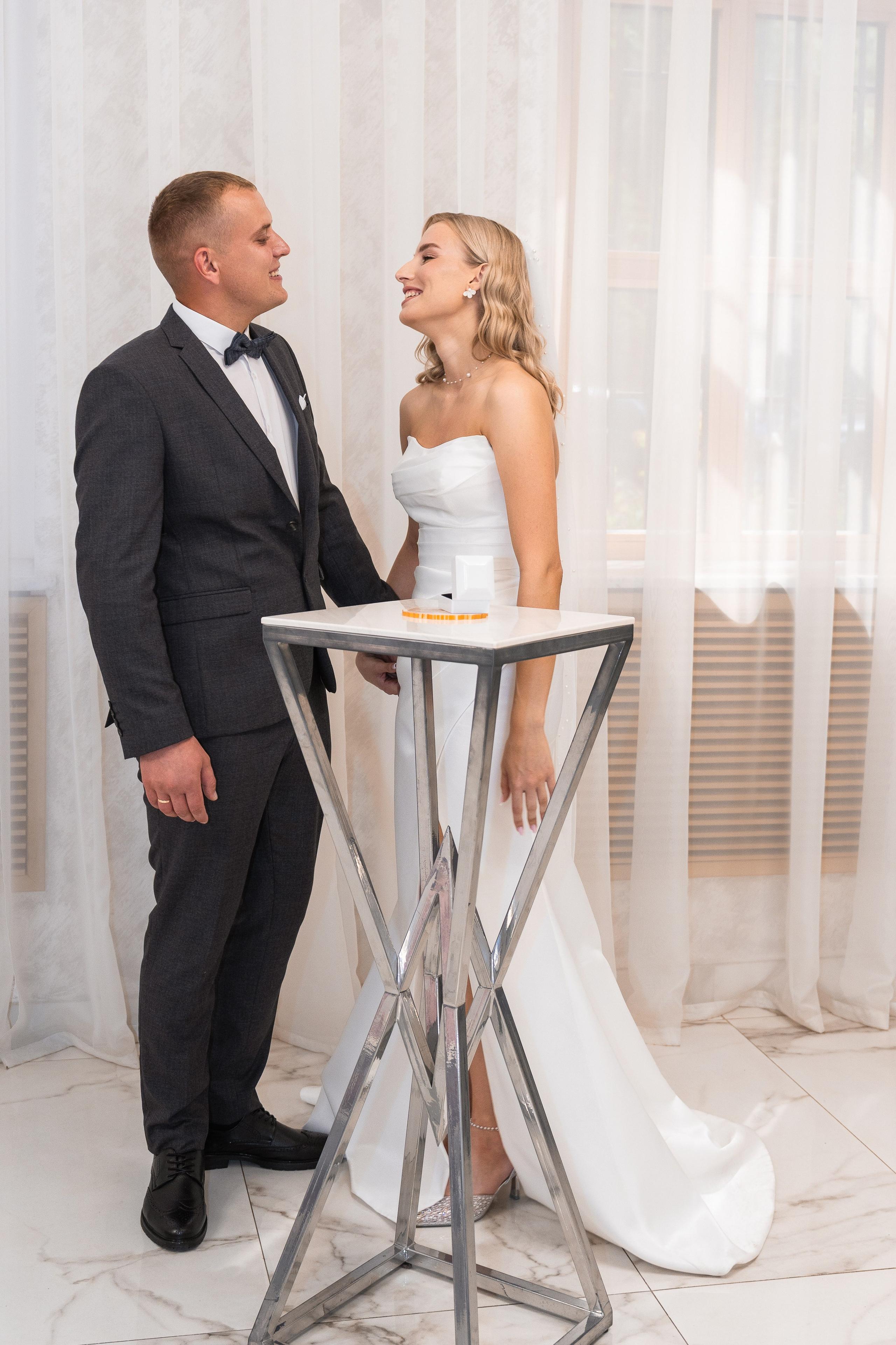 Свадебная фотосессия в Москве, регистрация в Кутузовском ЗАГСе Москва. Свадебный фотограф в Москве Анна Полушина