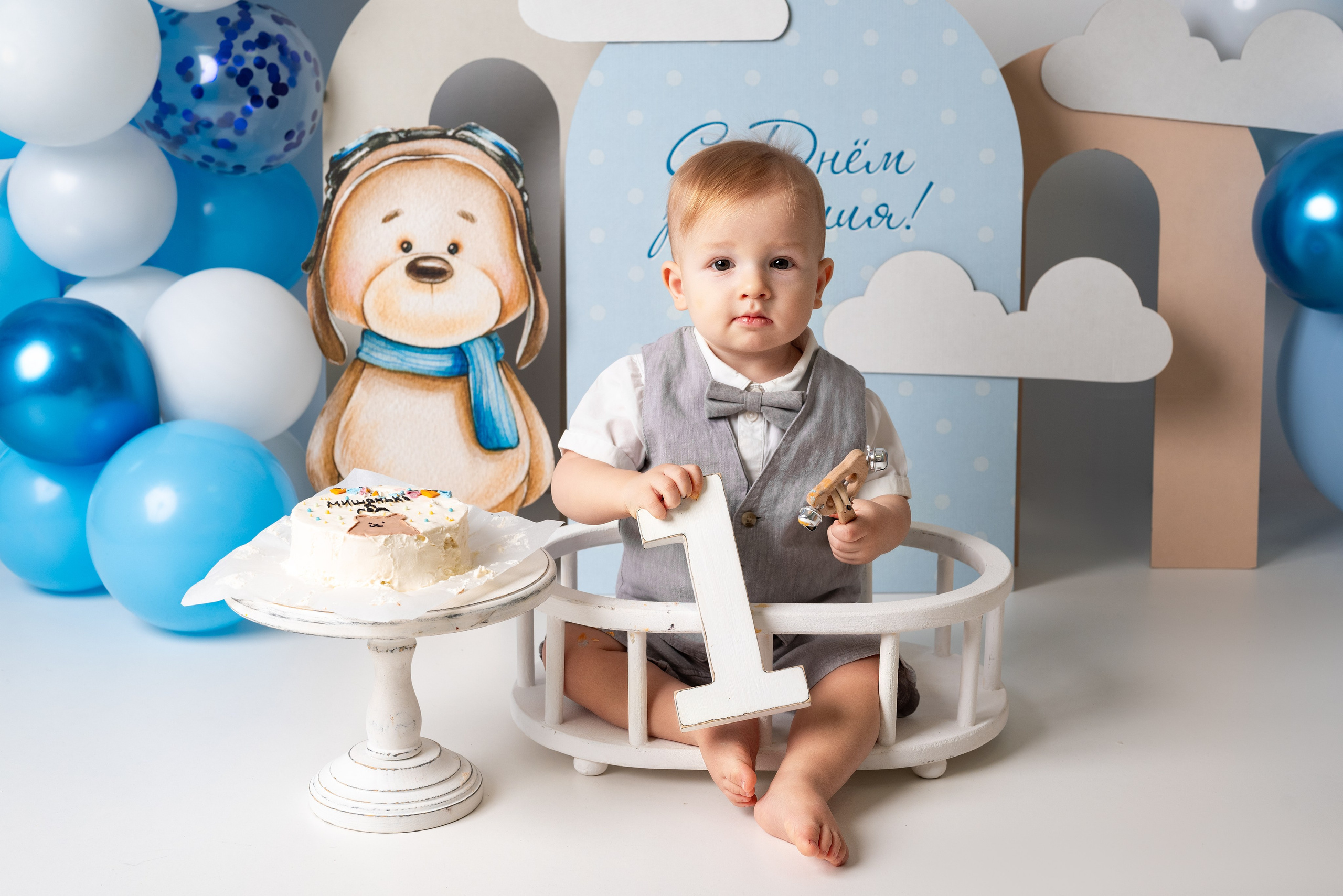 Фотосессия годовасия с купанием. Фотограф новорожденных в Норильске Виктория Шагалиева