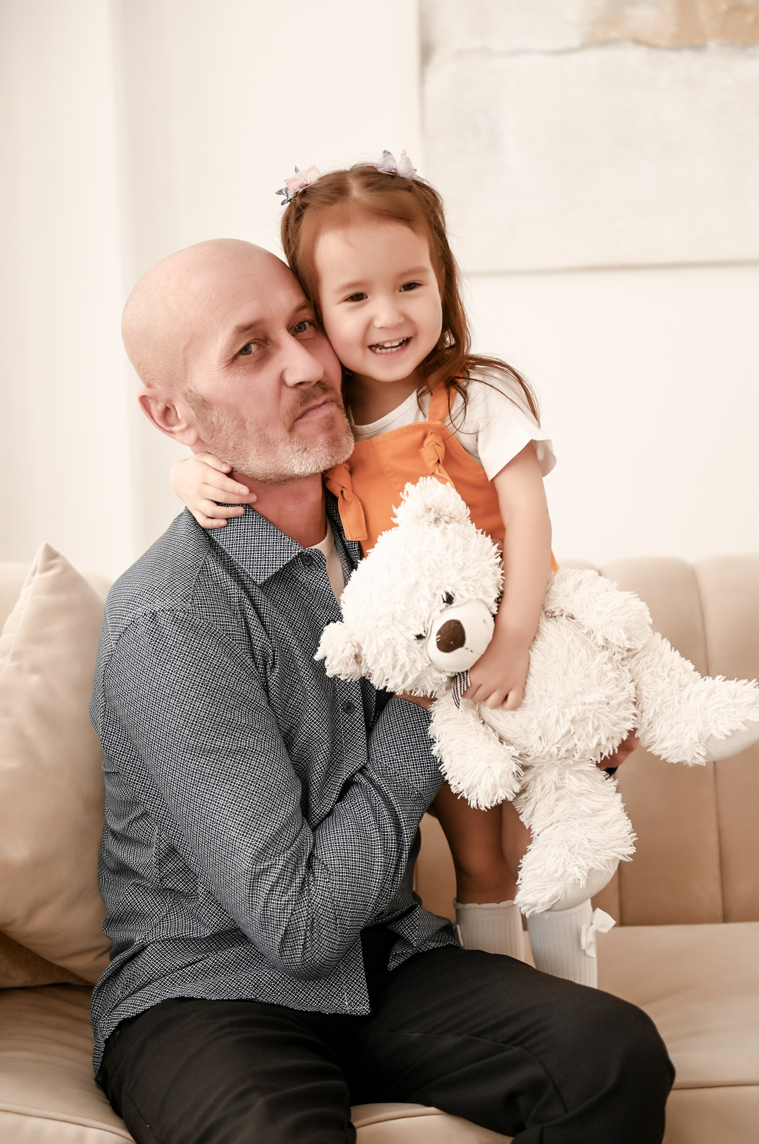 Семейная студийная  фотосессия 2. Свадебный, семейный, детский, контент фотограф в Омске Максим Ильин