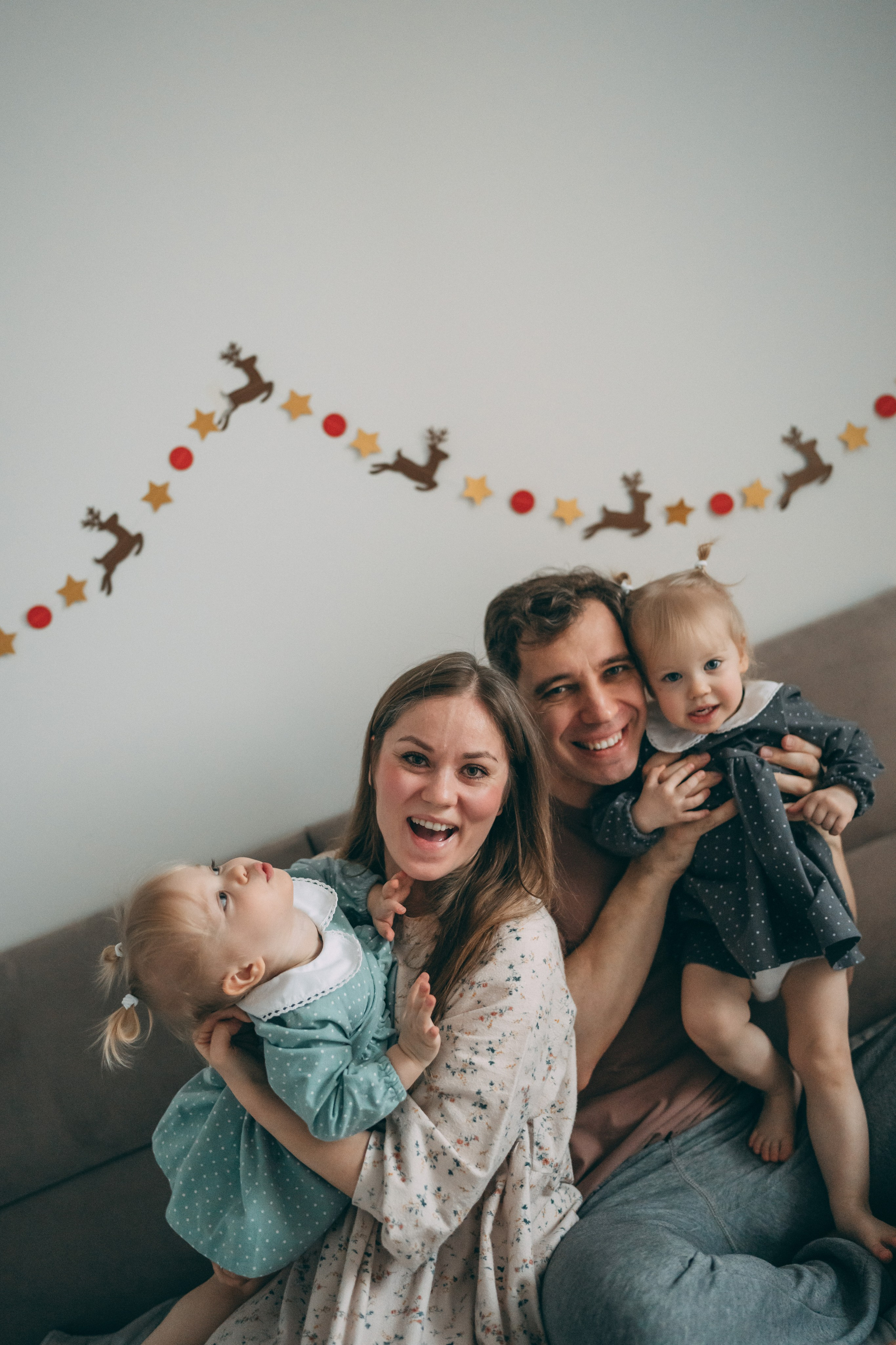 Саша& Марина& Иришка& Анюта. Ярослава Осетрова фотограф — Мск