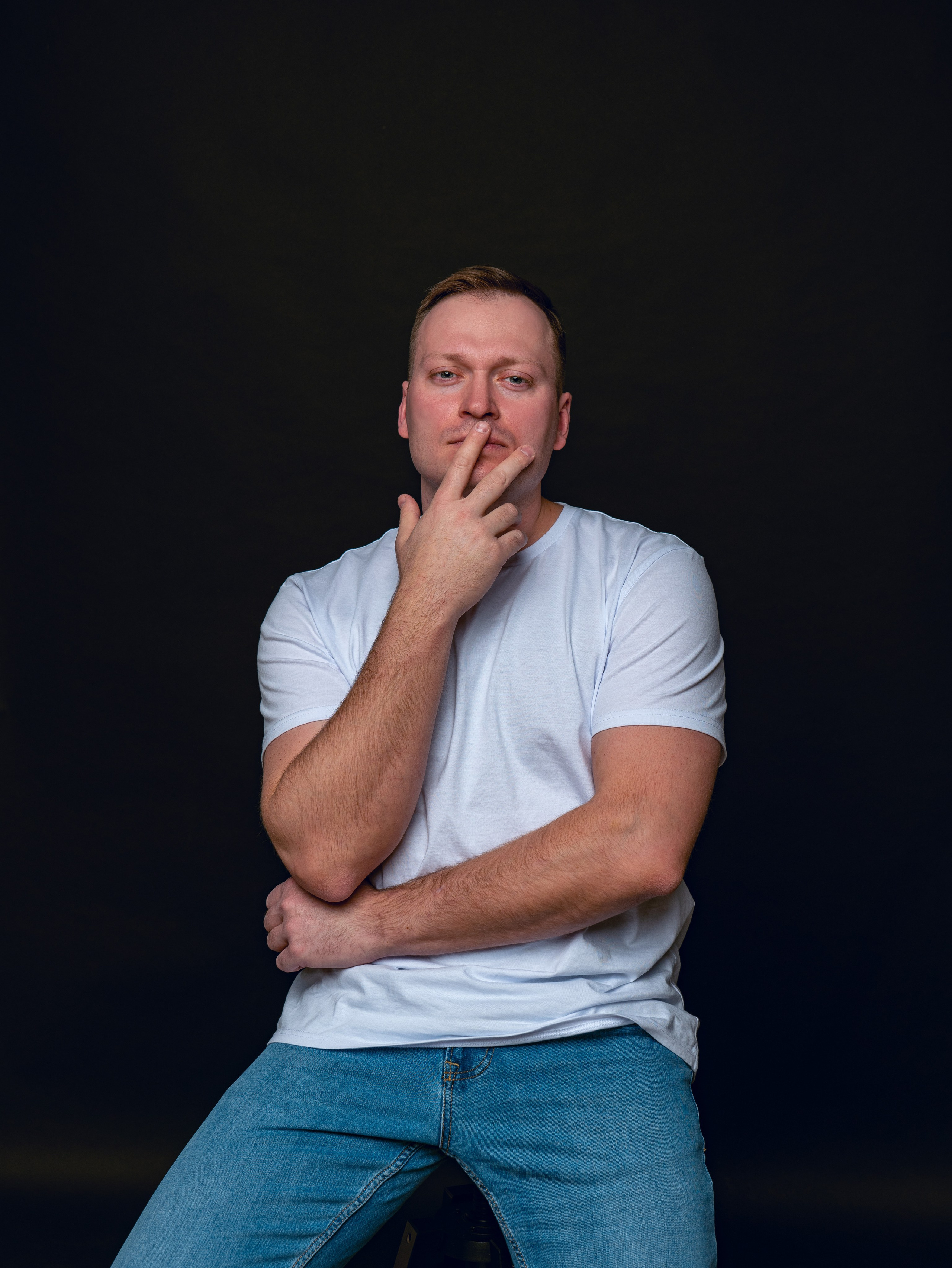 Владимир.Психолог. Фотосессия в Спб в студии, фотограф Панютина Марина