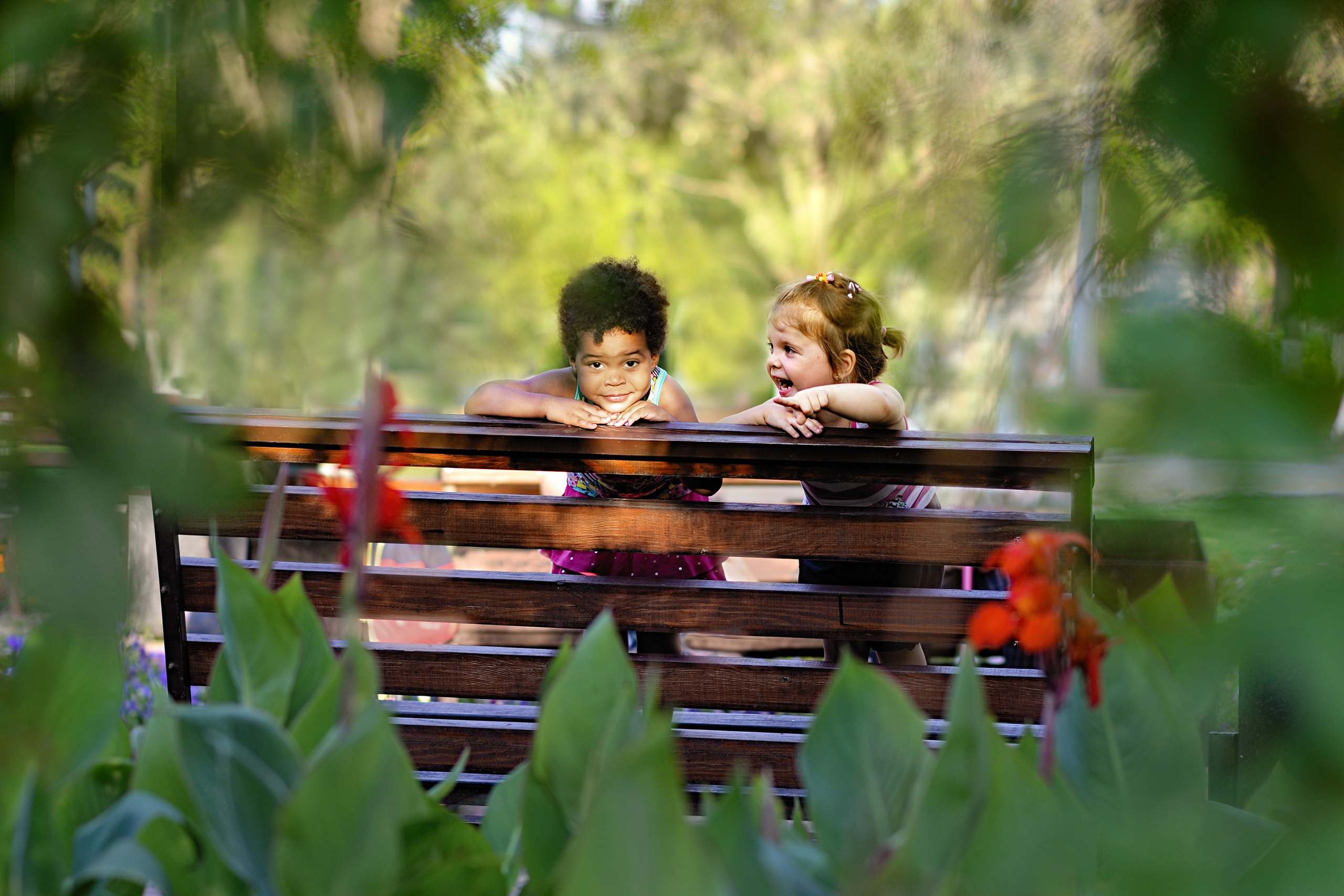 Летняя фотосессия на природе, в лесу, на улице. Семейная с детьми