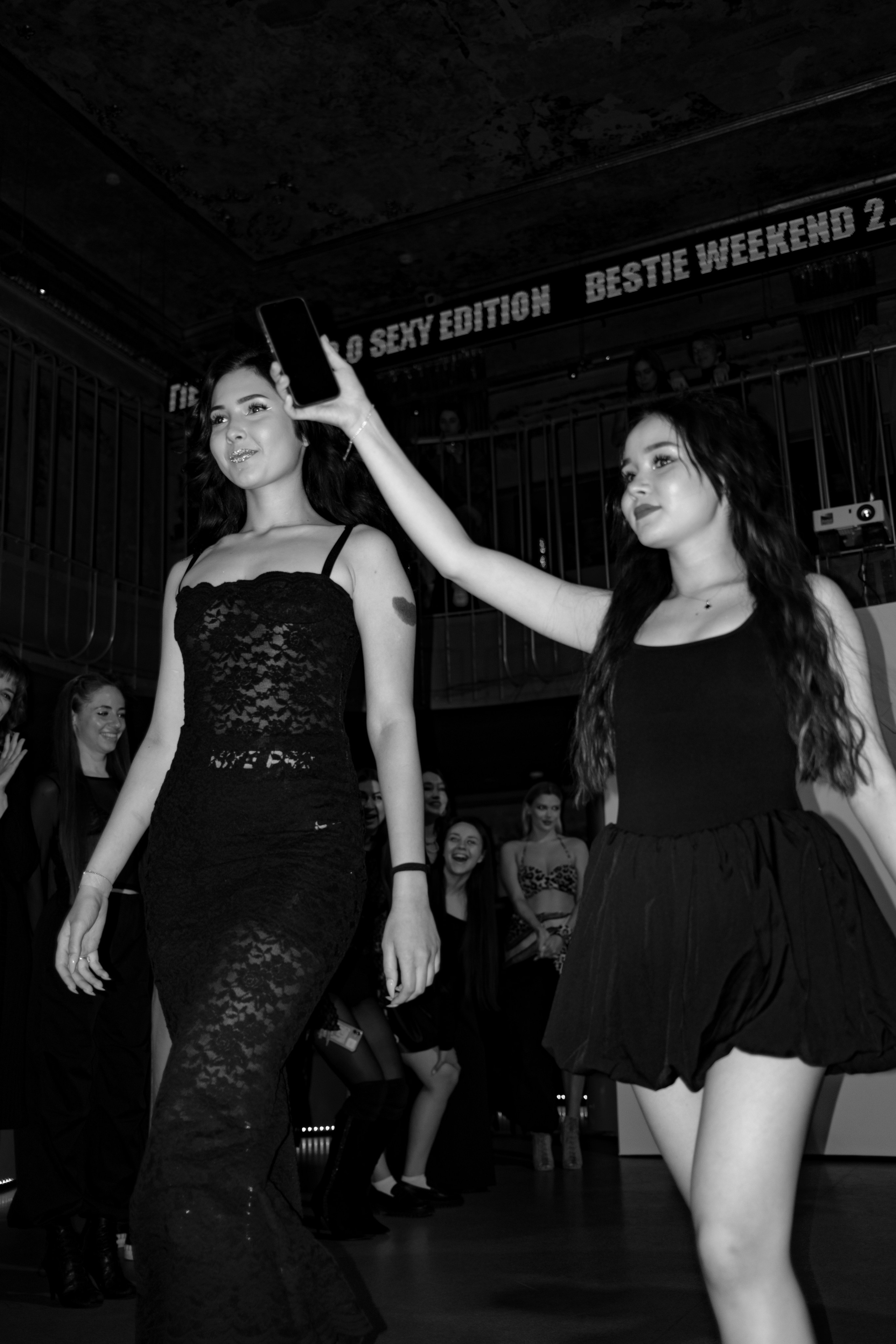 Реопртаж | Танцевальный бал BESTIE WEEKEND 2.0 SEXY EDITION |. Репортажный фотограф в Калининграде Екатерина Суханова