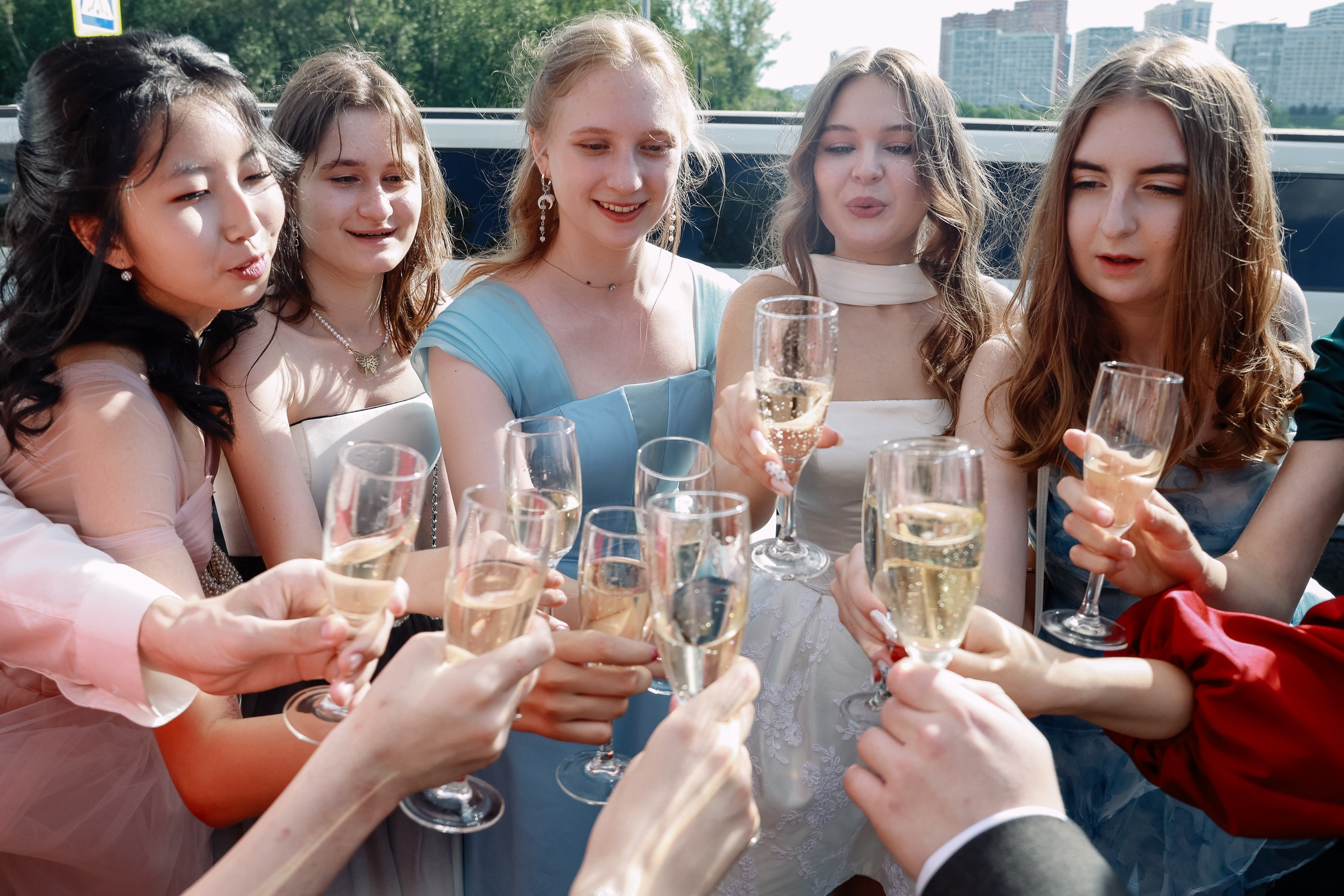 Выпускной школа 210 _прогулка. Фотограф Юлия Мальцева