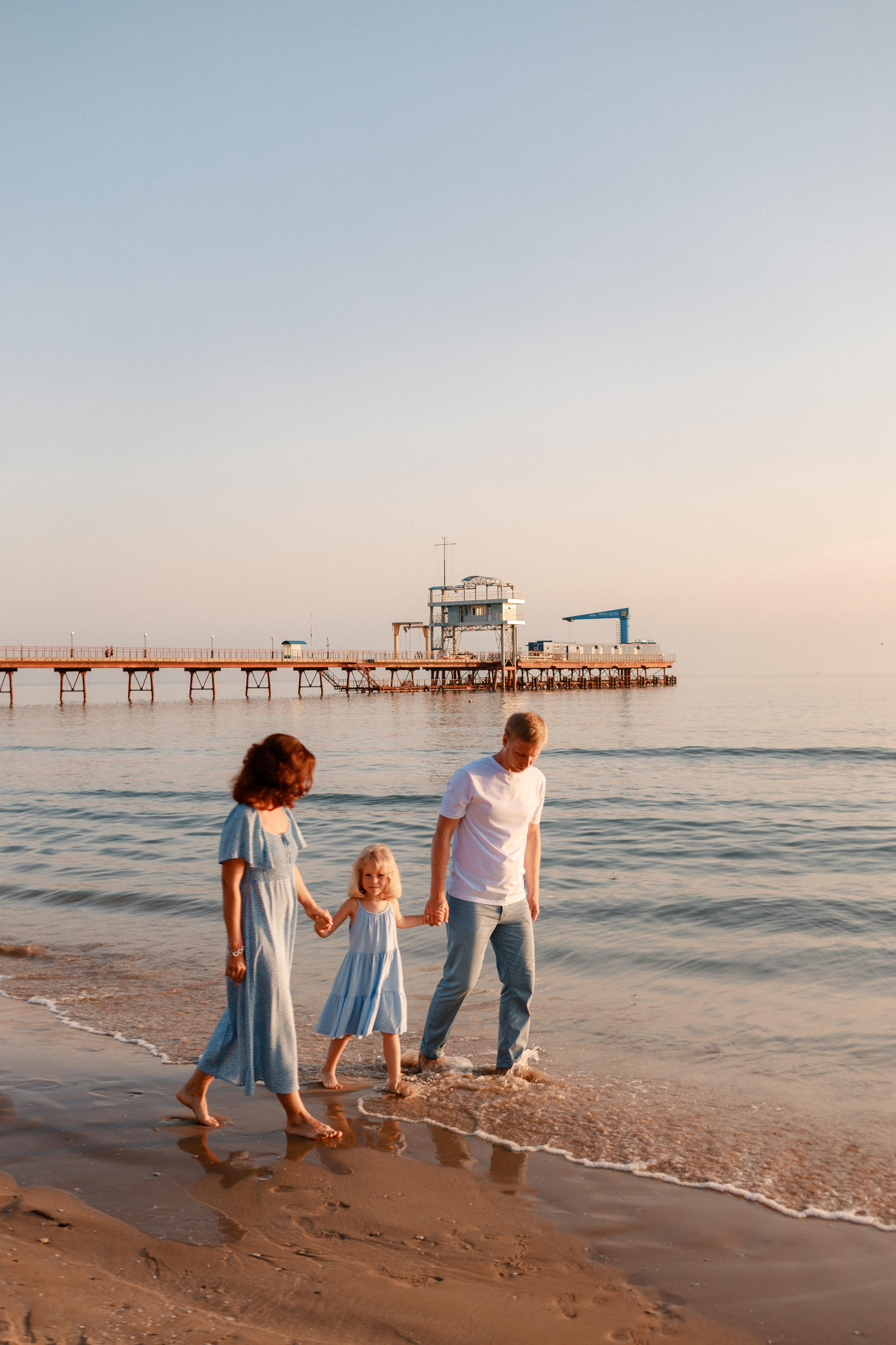 Леонид, Юлия и Сонечка