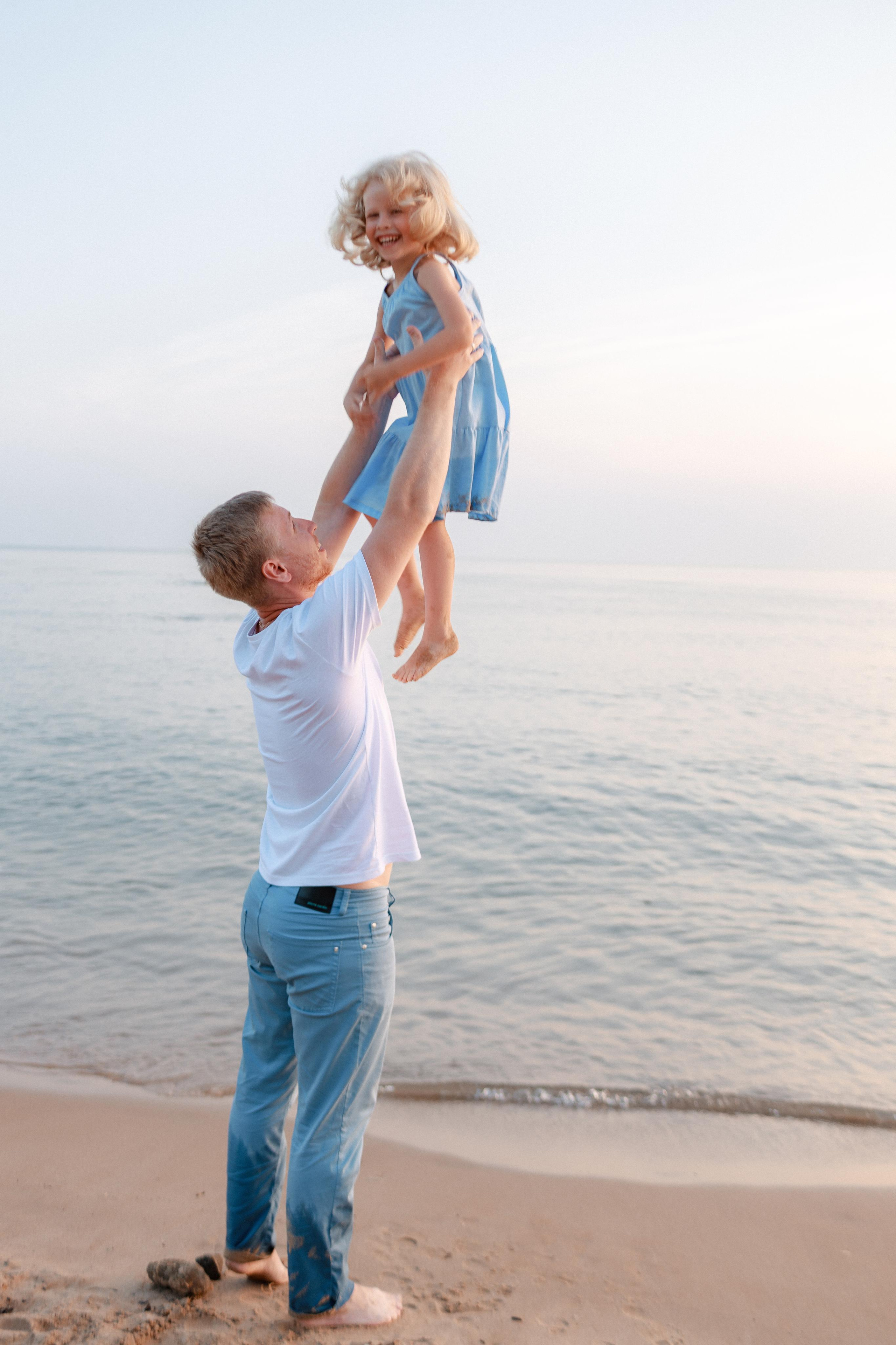 Леонид, Юлия и Сонечка