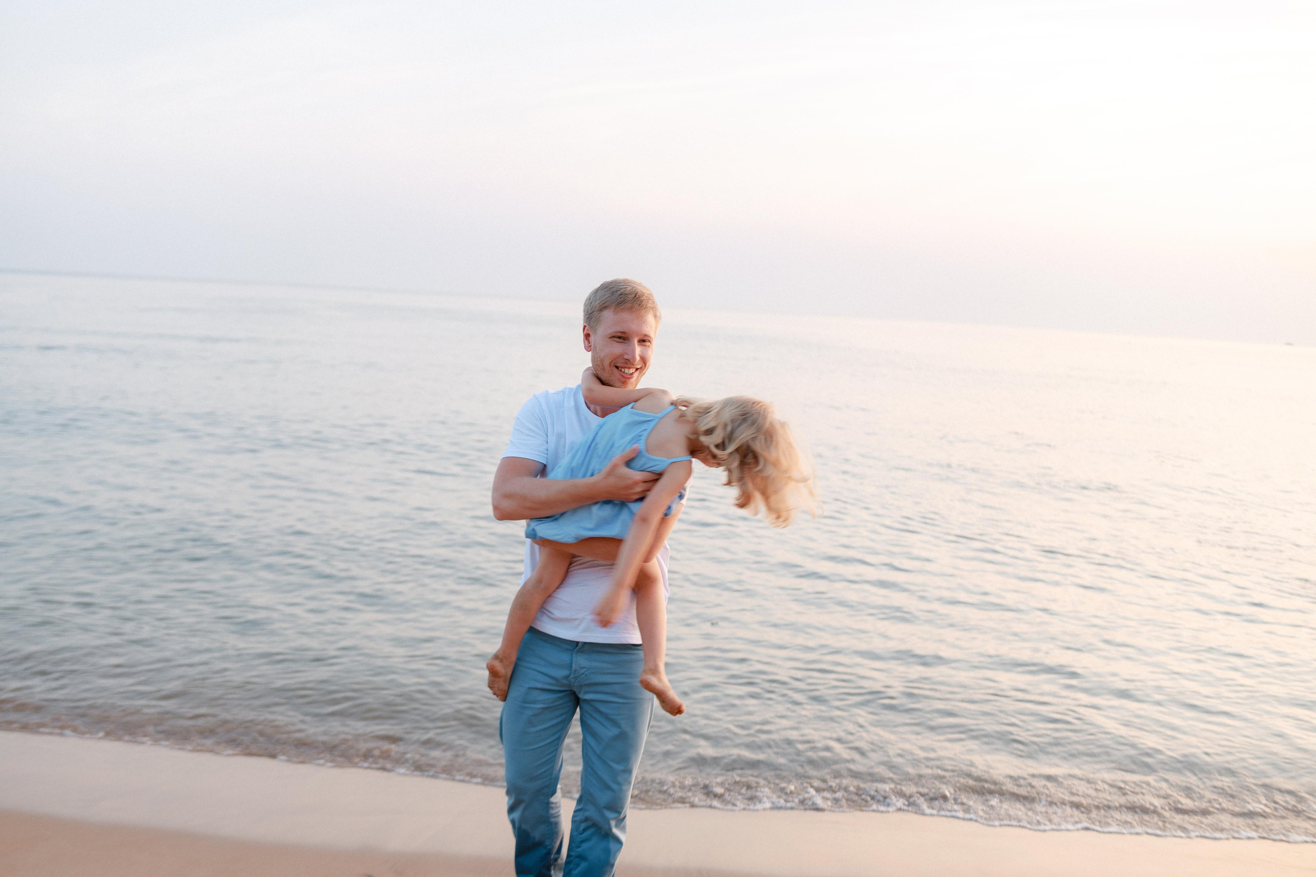 Леонид, Юлия и Сонечка