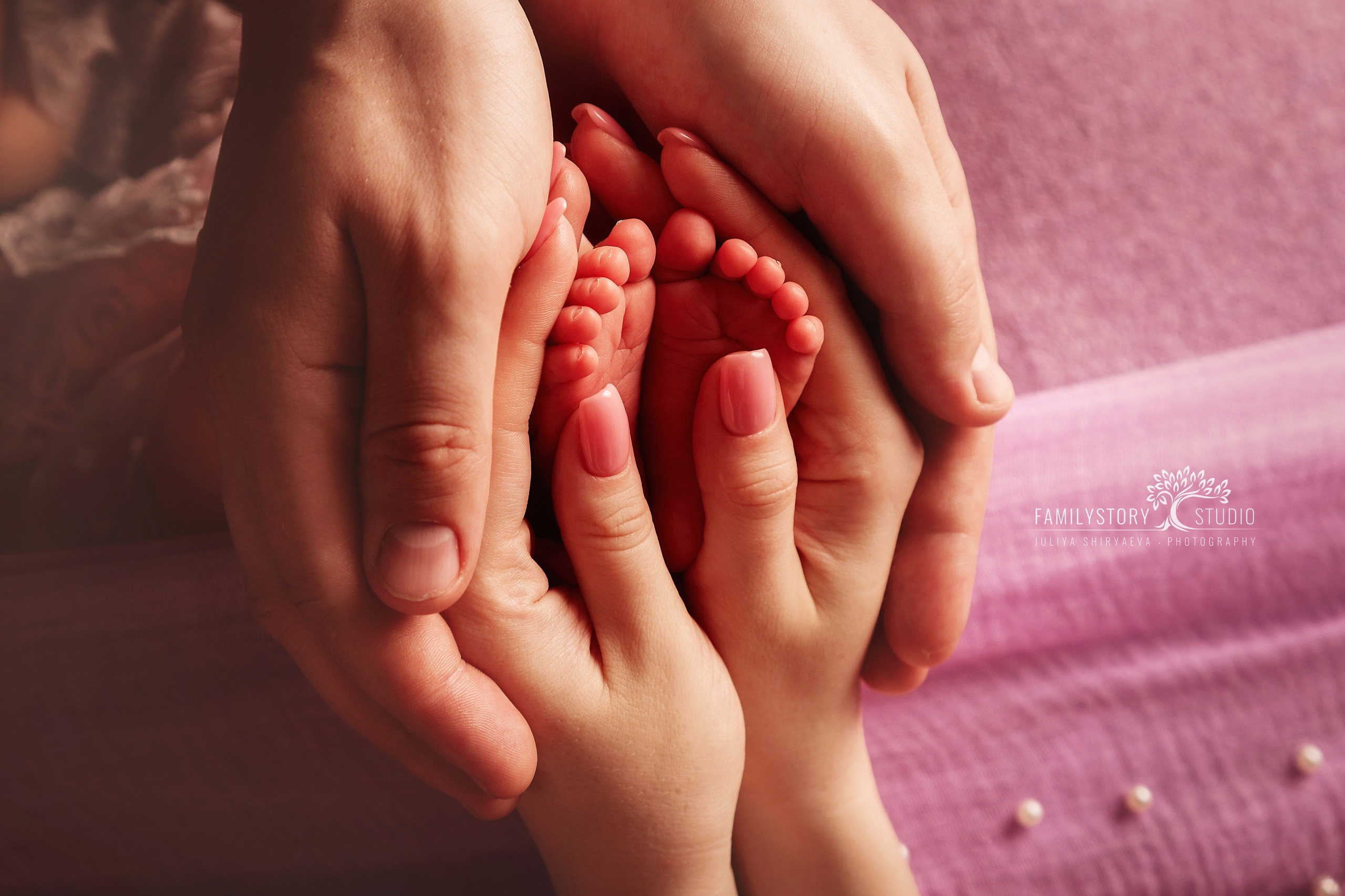 Новорожденные. ФОТОГРАФ НА ГОДИК, БЕРЕМЕННОСТИ, НОВОРОЖДЕННЫХ, КРЕЩЕНИЯ МОСКВА