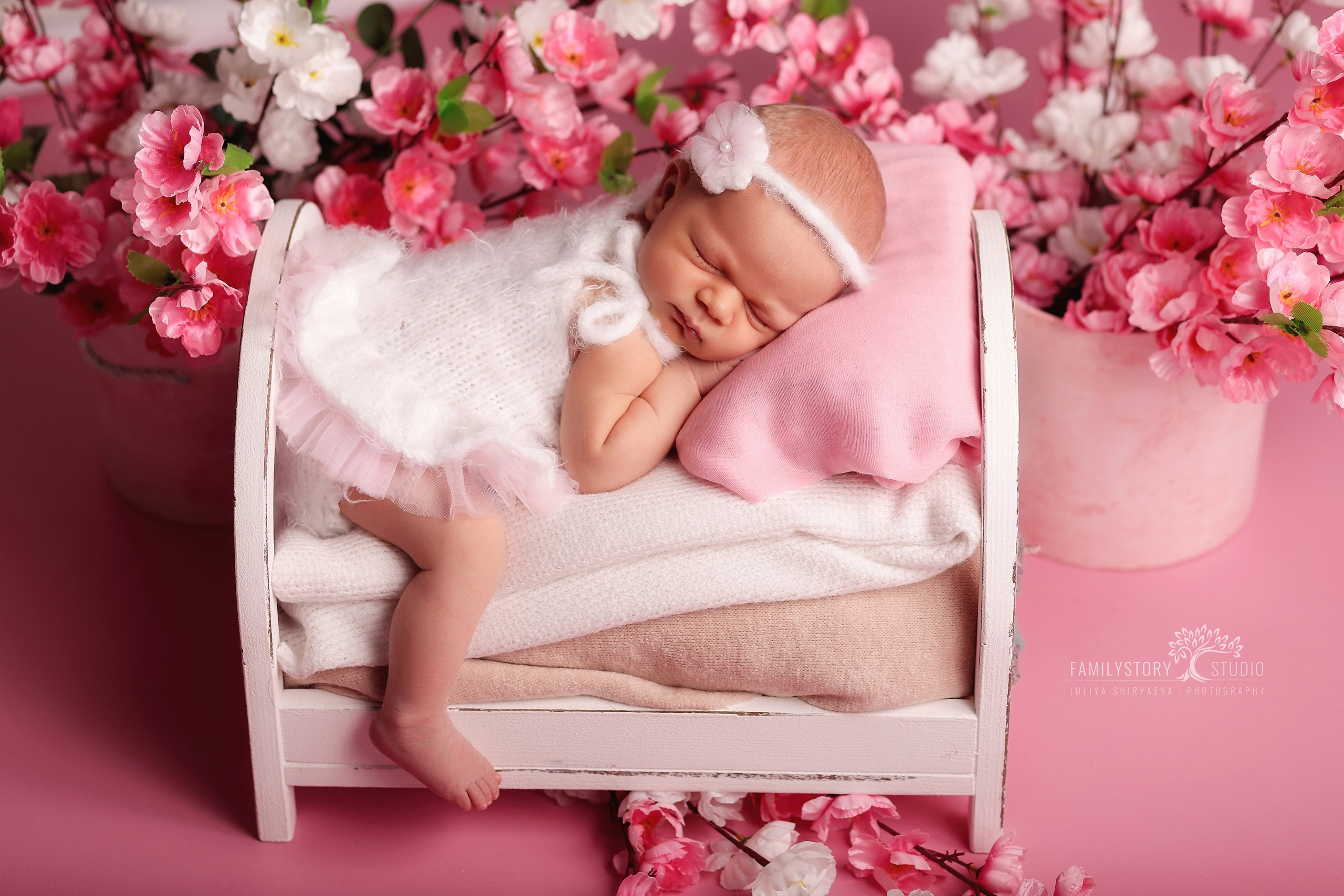 Новорожденные. ФОТОГРАФ НА ГОДИК, БЕРЕМЕННОСТИ, НОВОРОЖДЕННЫХ, КРЕЩЕНИЯ МОСКВА