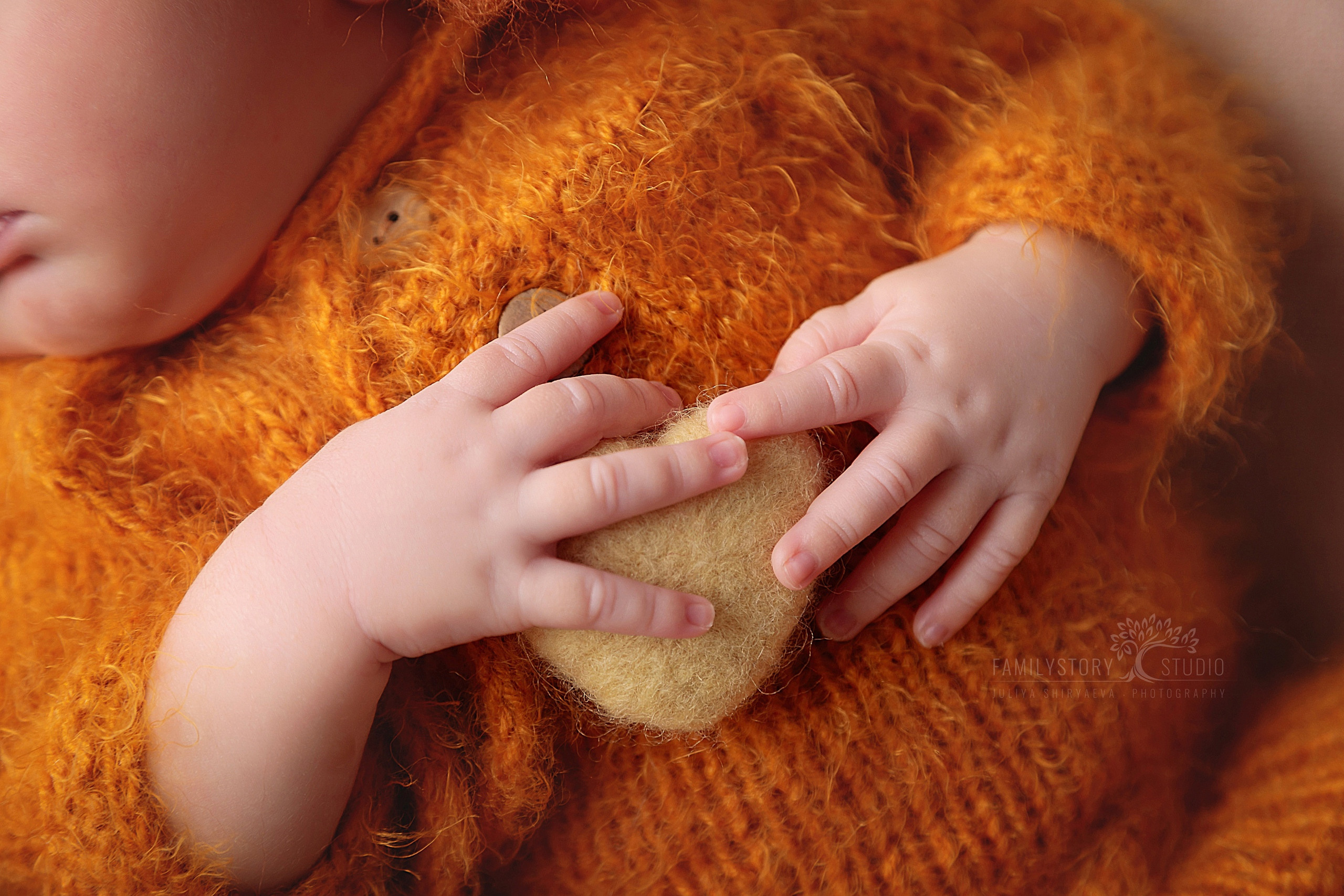 Новорожденные. ФОТОГРАФ НА ГОДИК, БЕРЕМЕННОСТИ, НОВОРОЖДЕННЫХ, КРЕЩЕНИЯ МОСКВА
