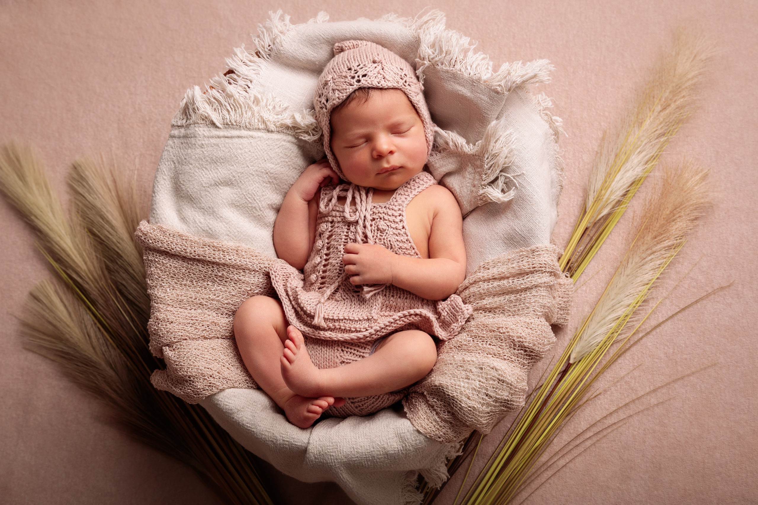 Новорожденные. ФОТОГРАФ НА ГОДИК, БЕРЕМЕННОСТИ, НОВОРОЖДЕННЫХ, КРЕЩЕНИЯ МОСКВА