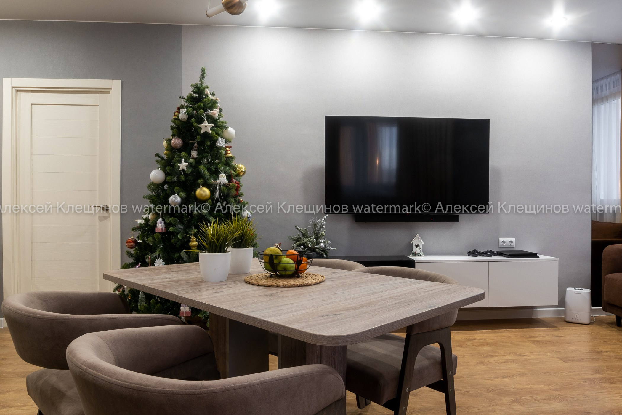 Квартира 100 м² «Нескучный серый и розовый фламинго». Батракова Наталья дизайнер интерьеров Санкт-Петербург Москва Архангель