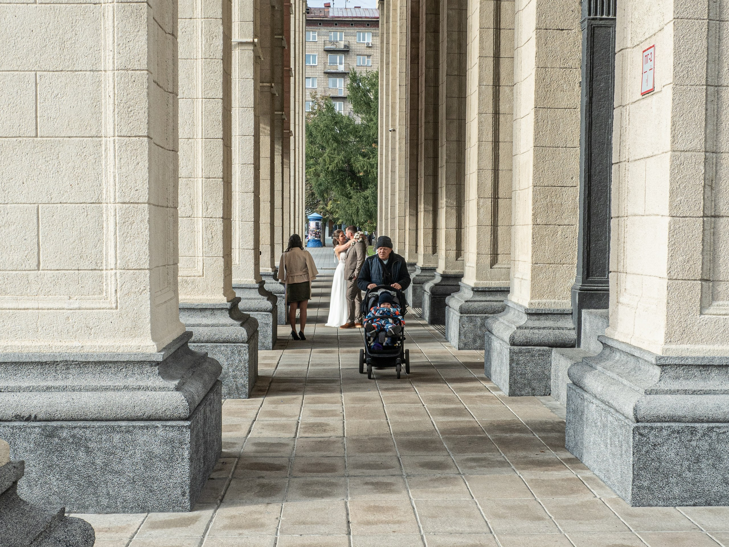 36 видов Театра оперы и балета. Фотограф Алексей Школдин. Новосибирск