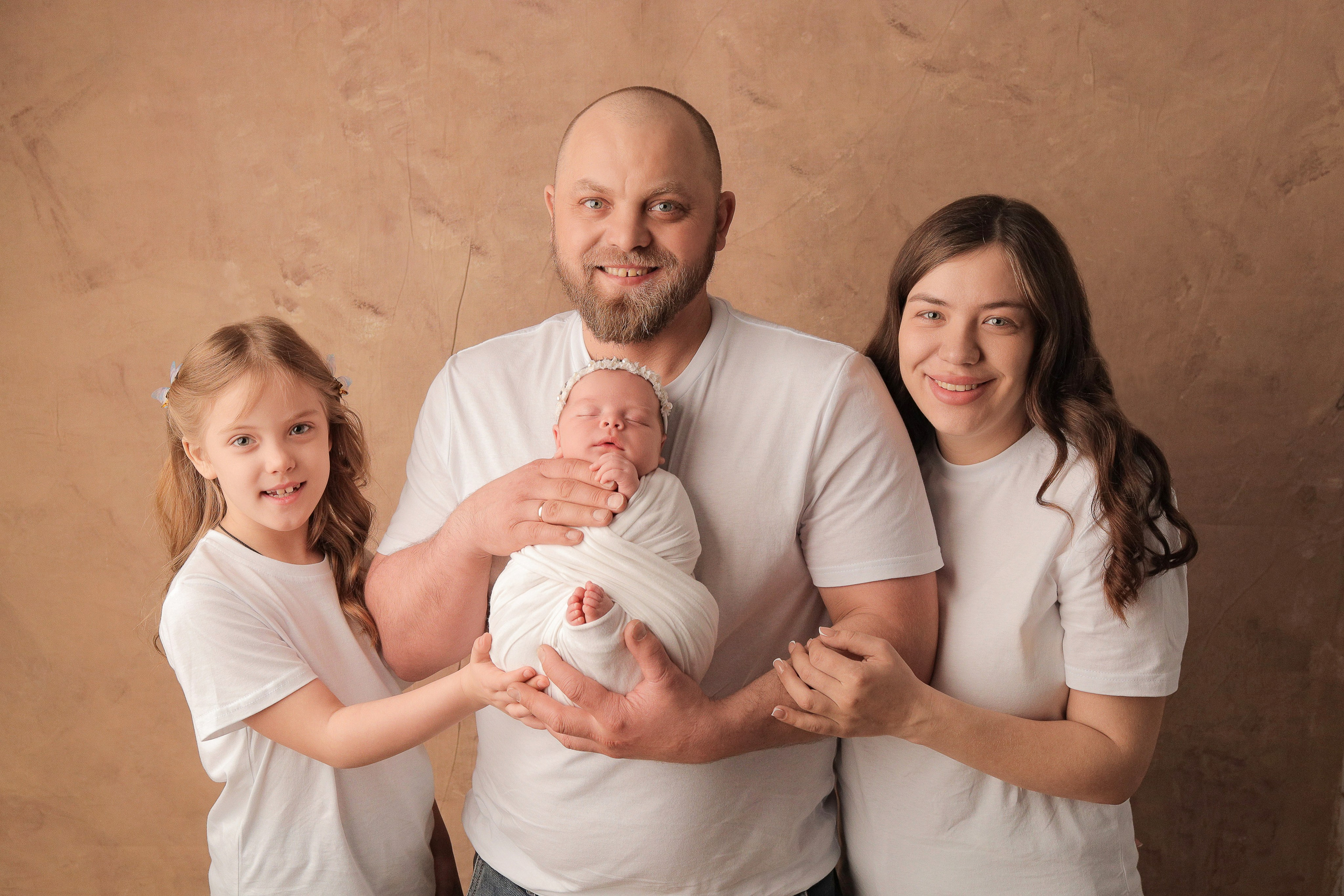 Новорожденные девочки. Фотограф новорожденных в Новокузнецке Анна Горошникова