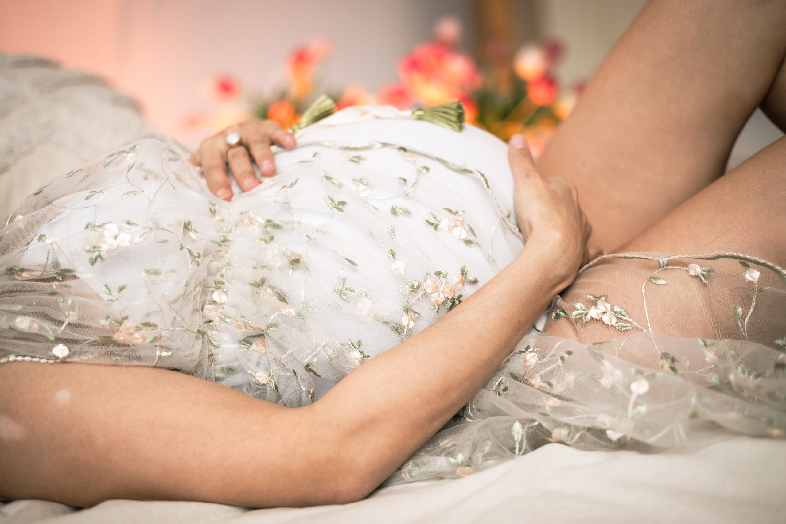 Студийная фотосессия беременности в студии Соул