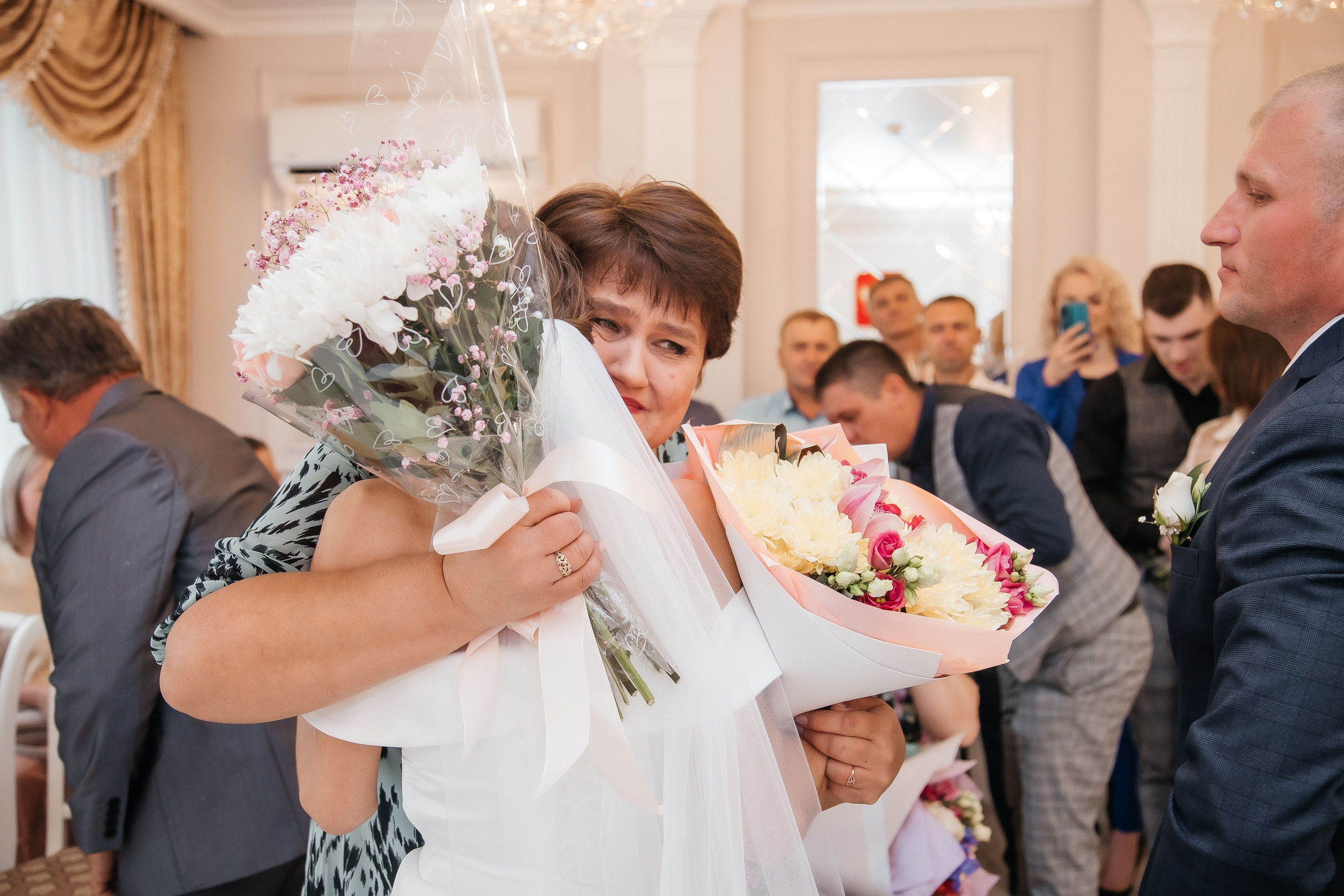 Пасмурно, гости, лимузин. Креативный и женский Фотограф Омске Наталья Лебедева