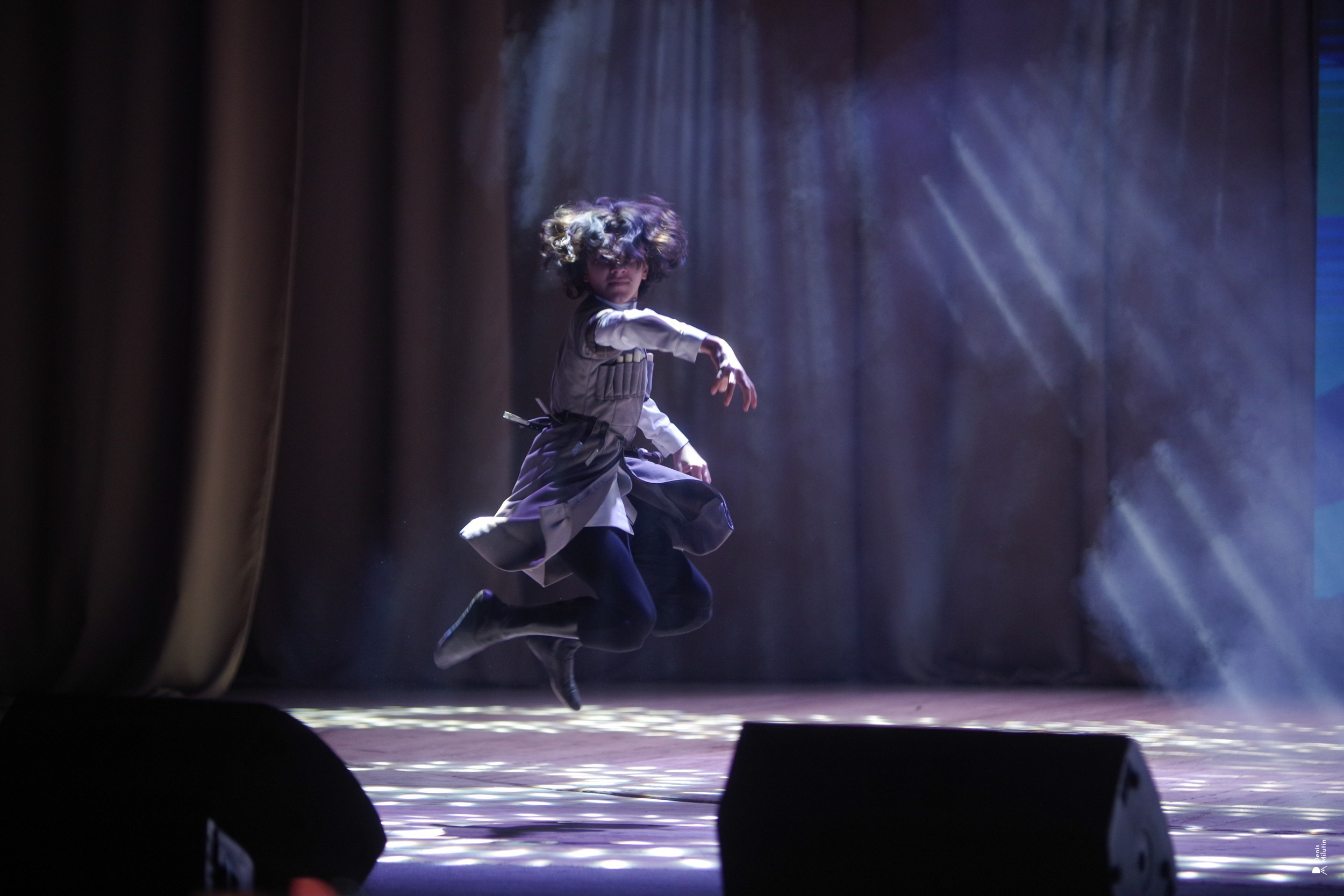 Танцы в Хоби. Портретный фотограф Денис Милютин