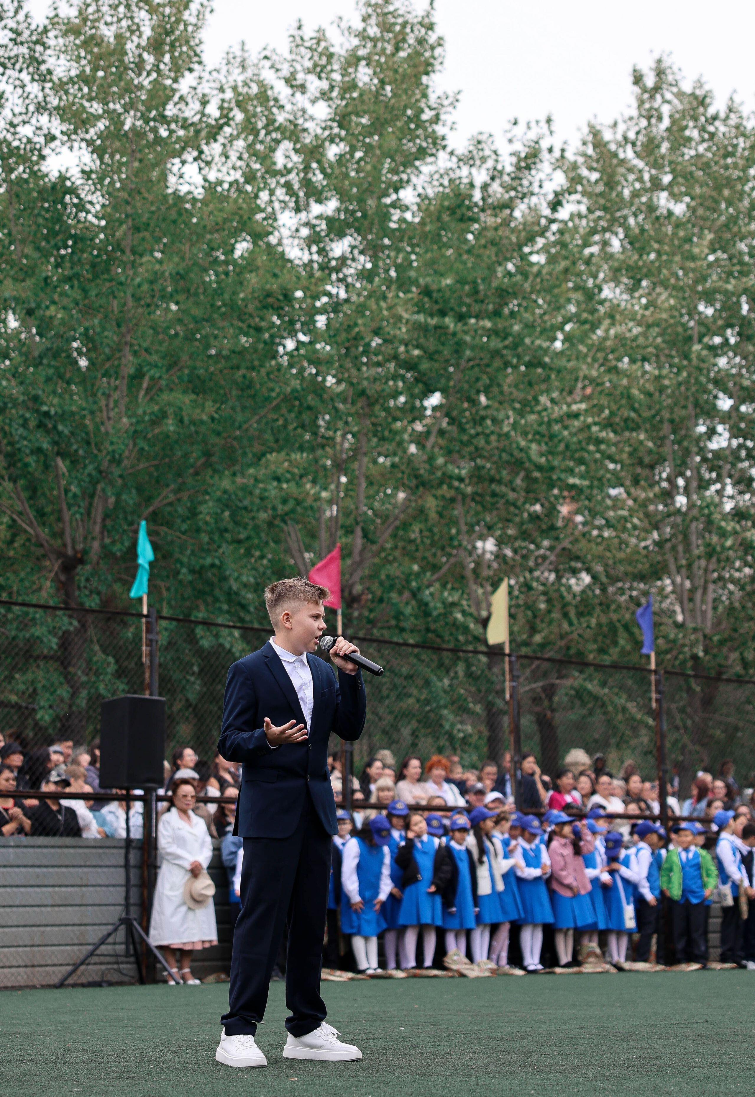 День знаний 2025. Свадебный и Школьный фотограф Улан-Удэ Бурятия Джулия Топоева Выпускные альбомы Фотограф на мероприятие