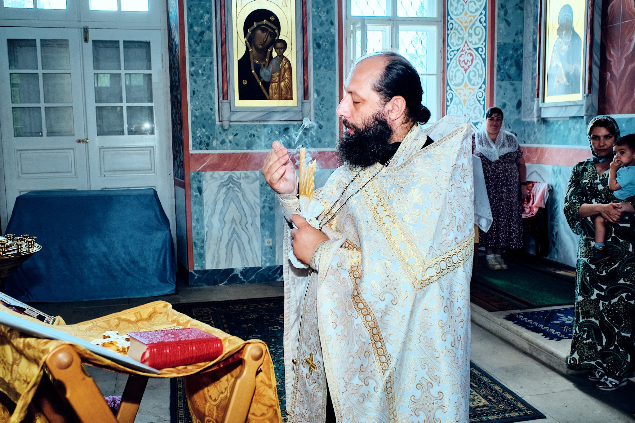 Крестины и венчания. Привет! Меня зовут Слава Кравец, я репортажный фотограф в Московском регионе