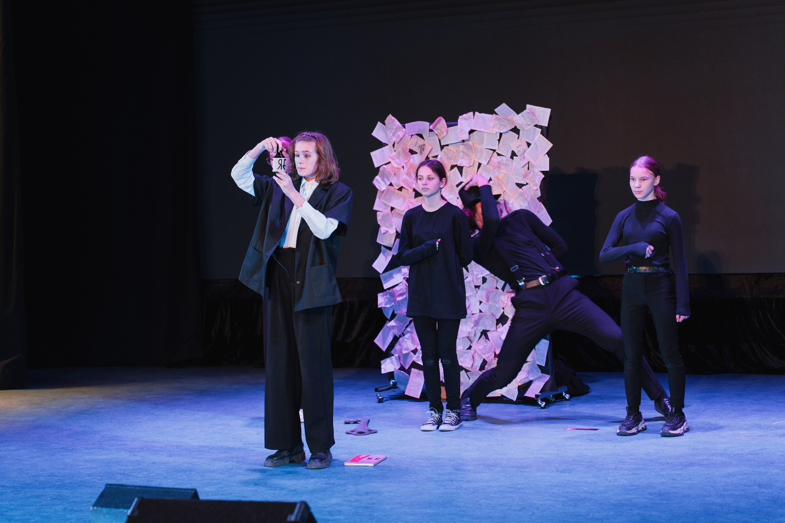 Алиса. Репортажная съёмка в Санкт-Петербурге, Константин Петров