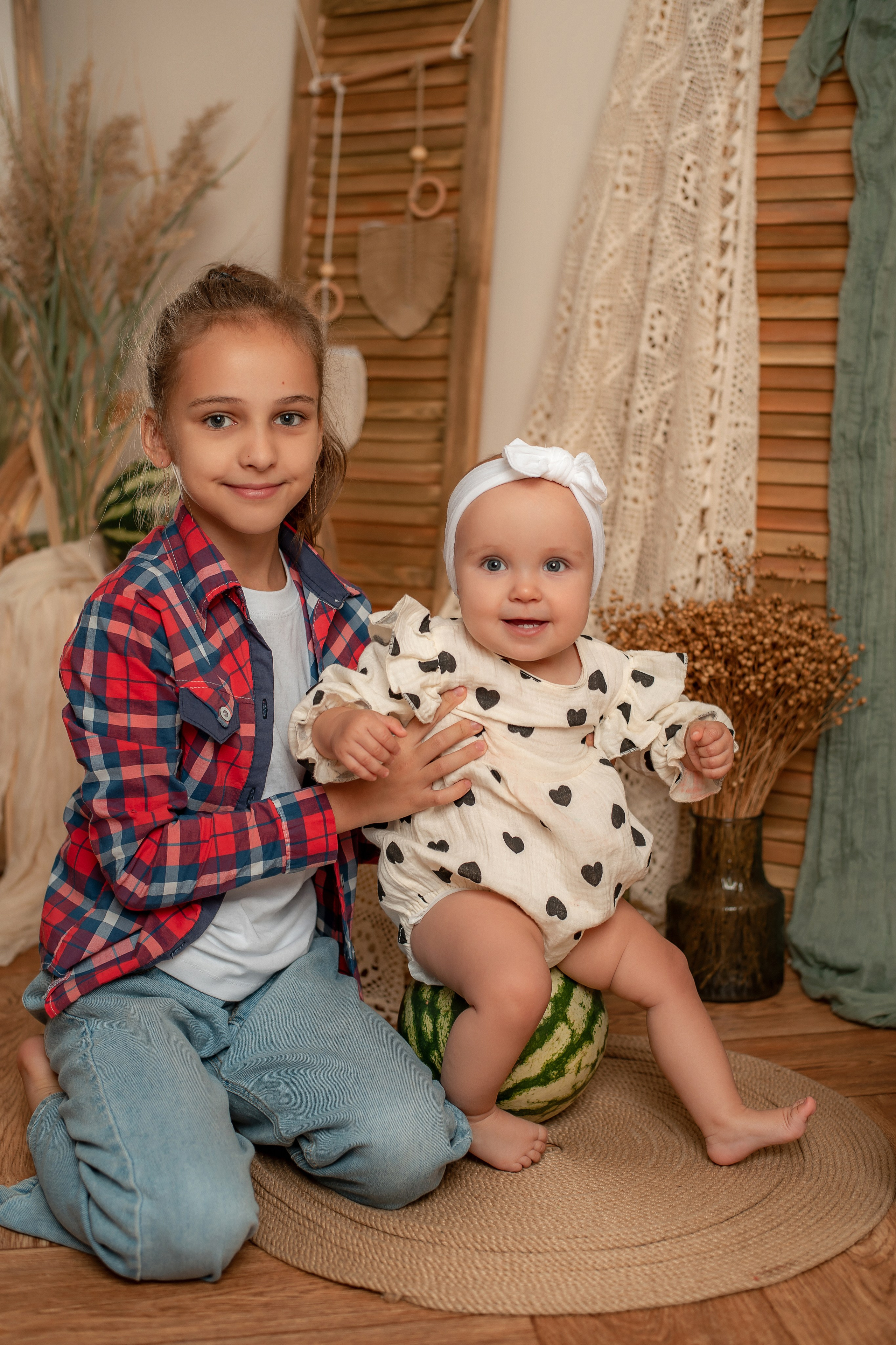 Арбузная фотосессия с Лизой и Софией. Семейный и детский фотограф Наталья Горда