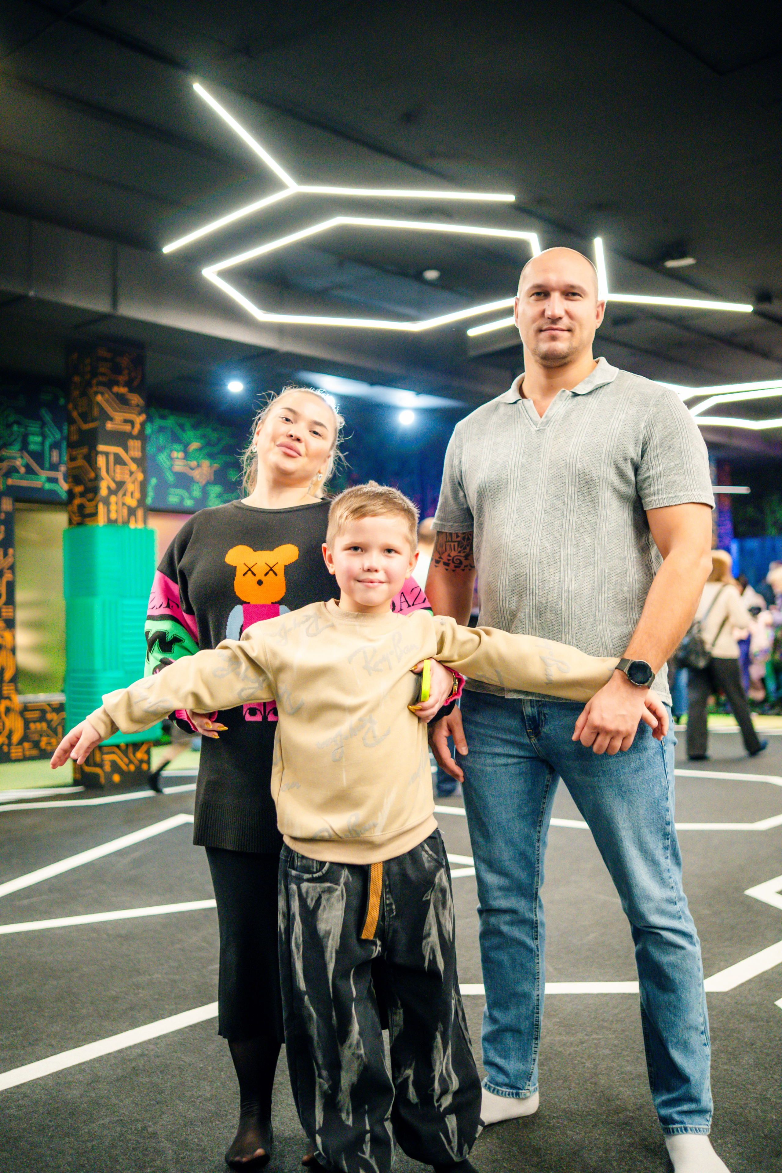 VR (November-December 2024). Felixtones