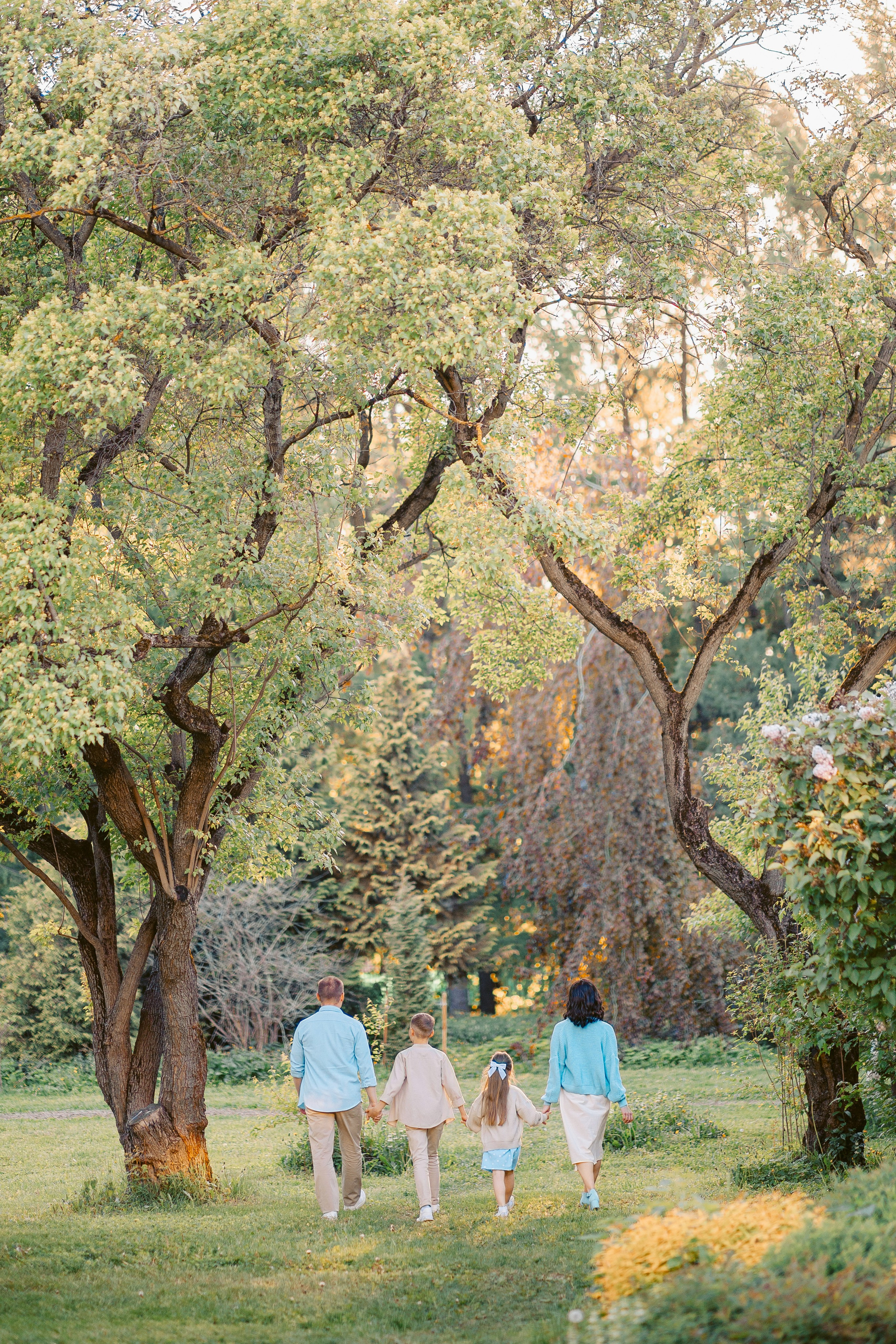 Семейная фотосессия в парке Ботанический сад. Фотограф Москва — Павел Михайлов