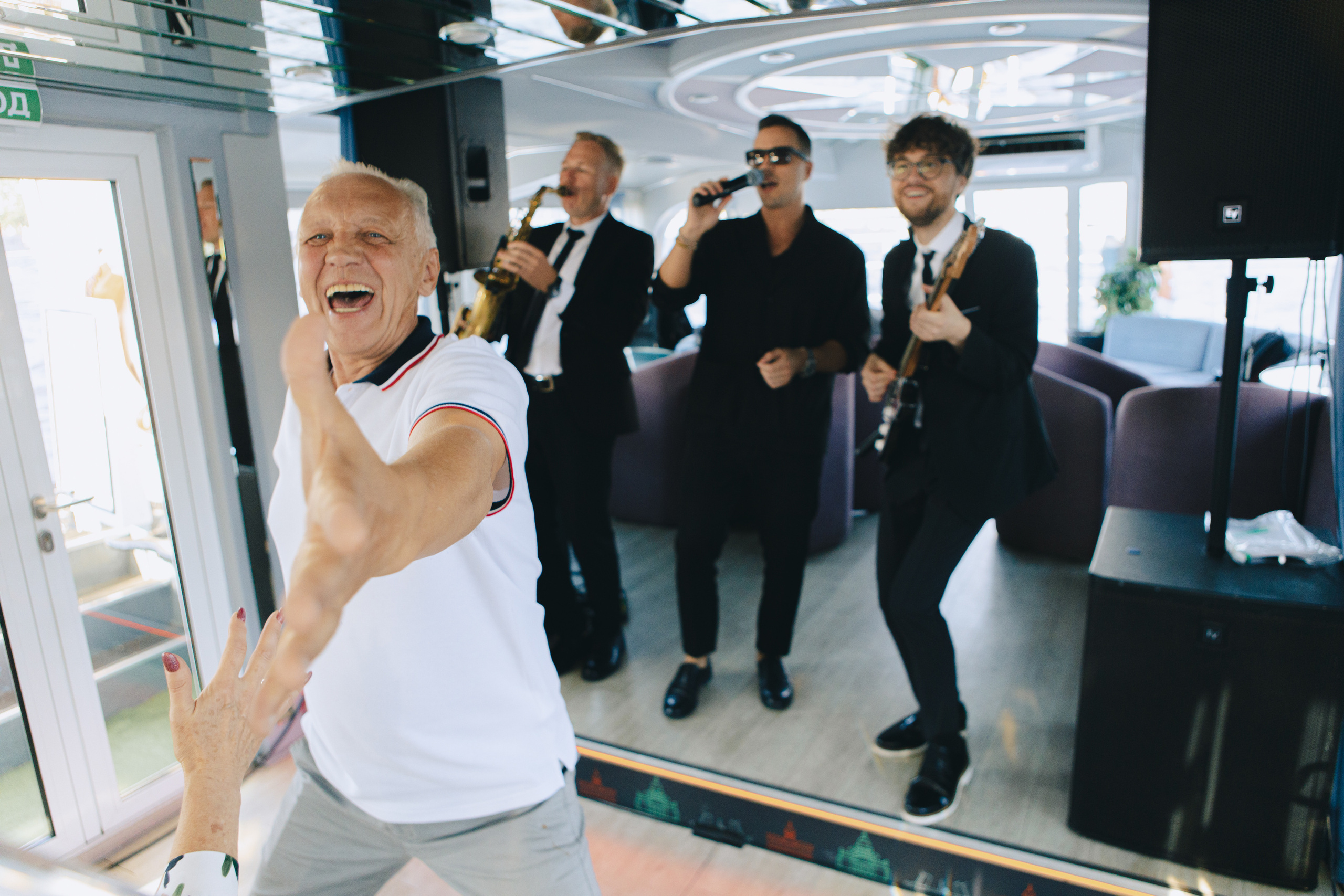 День Рождения на корабле. Фотограф в Санкт-Петербурге Виктория Безверхая