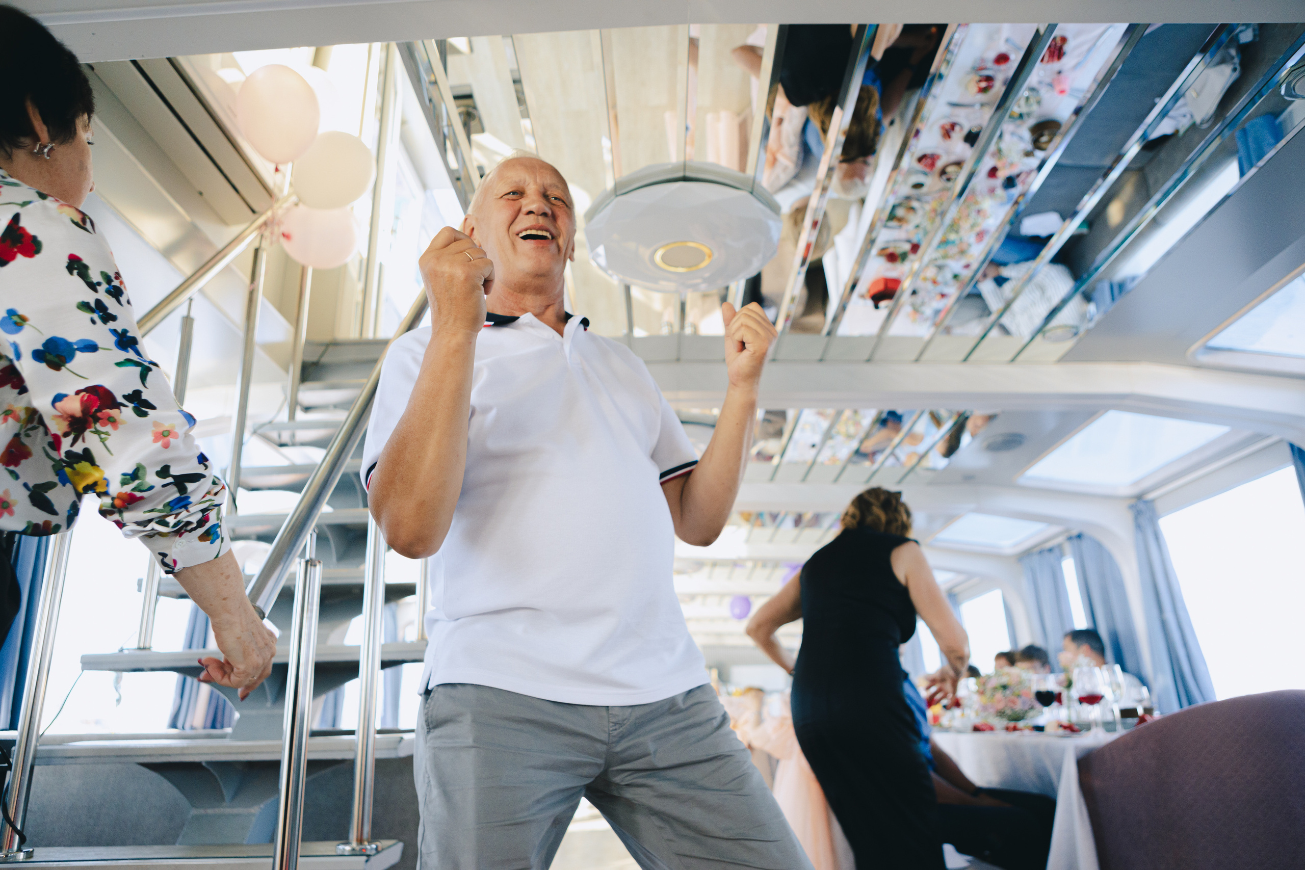 День Рождения на корабле. Фотограф в Санкт-Петербурге Виктория Безверхая